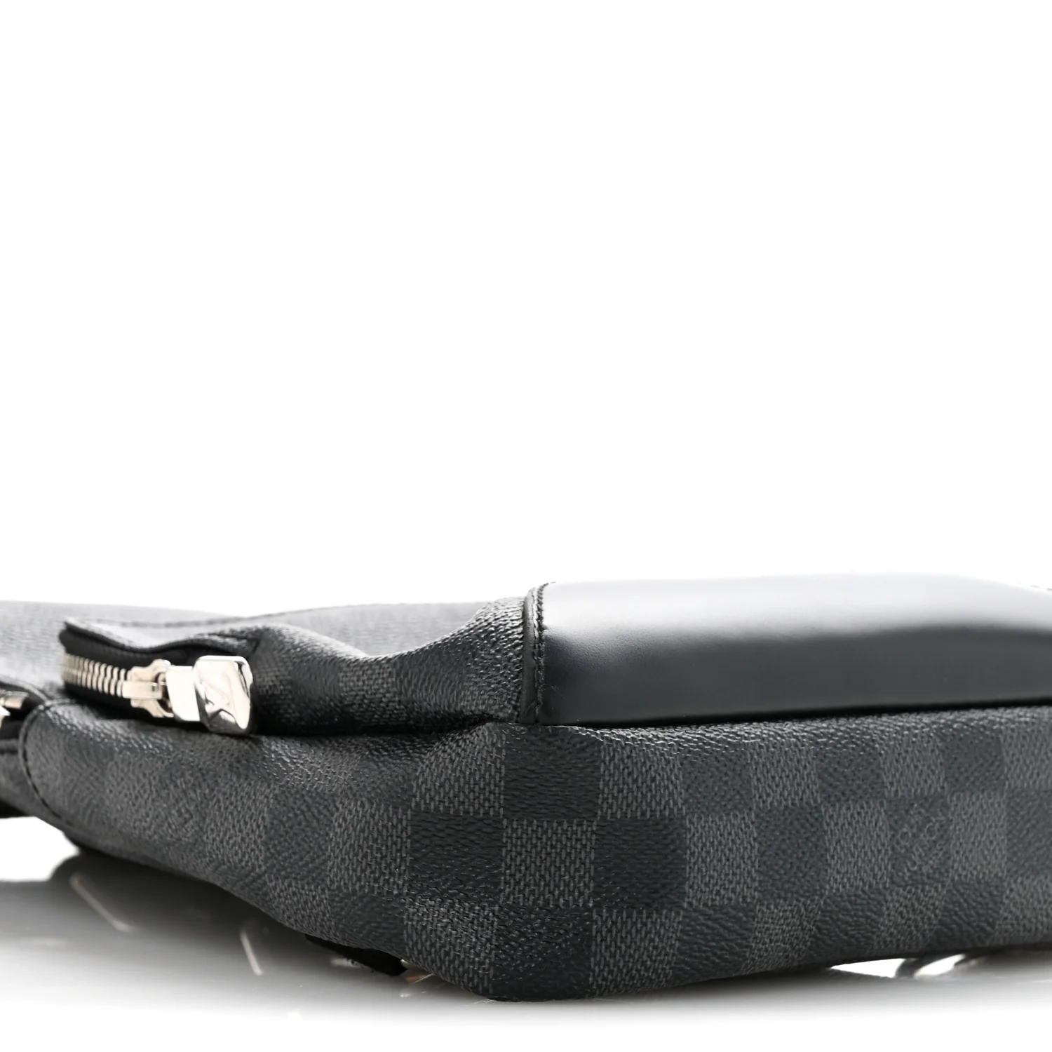 Damier Graphite Avenue Sling Backpack - Top Club