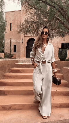 A loose solid color two-piece set with buttons for ladies - Nordfashionstorm - Women's Clothing, Fashion for You - Nordfashionstorm.com
