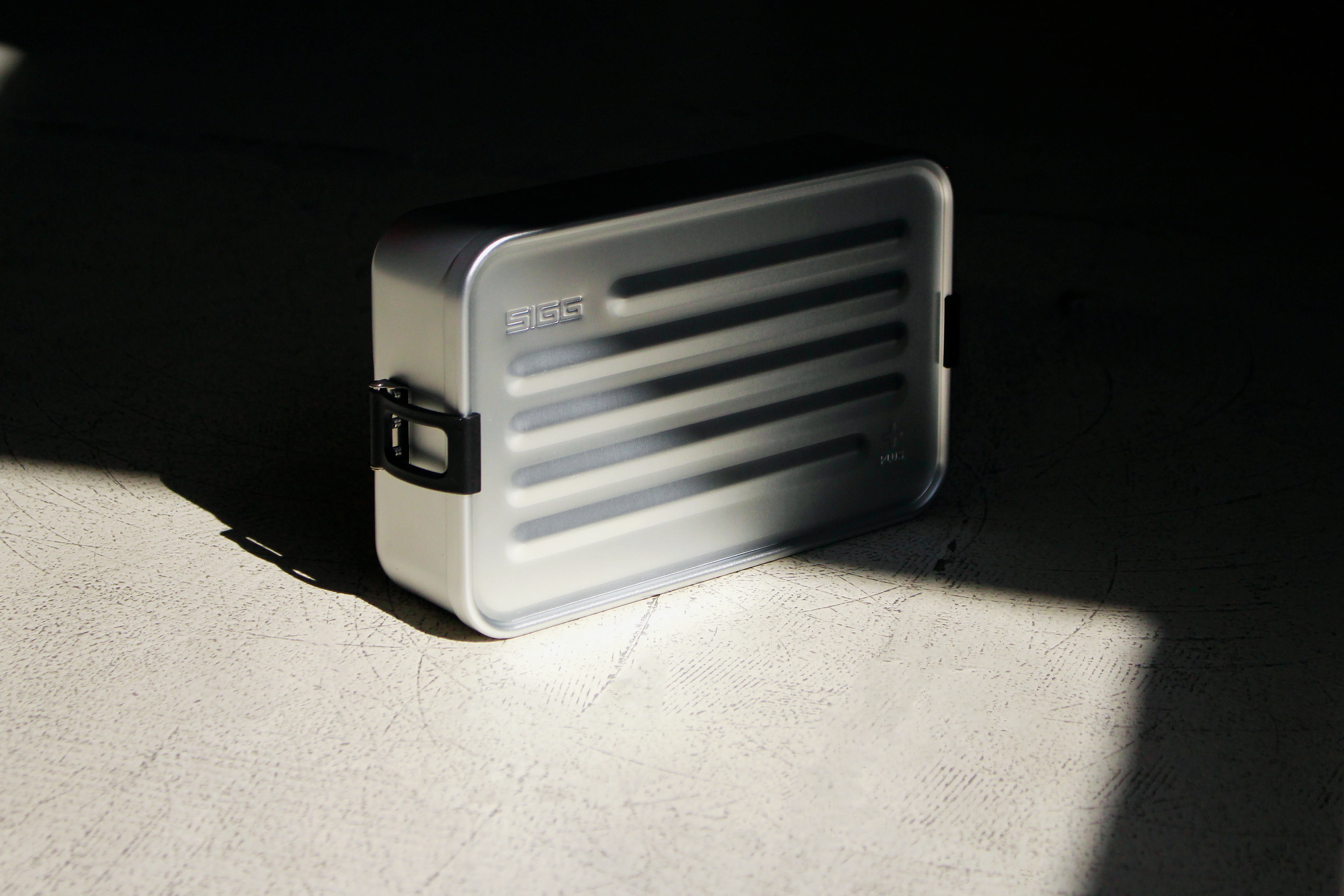 Metal Food Box