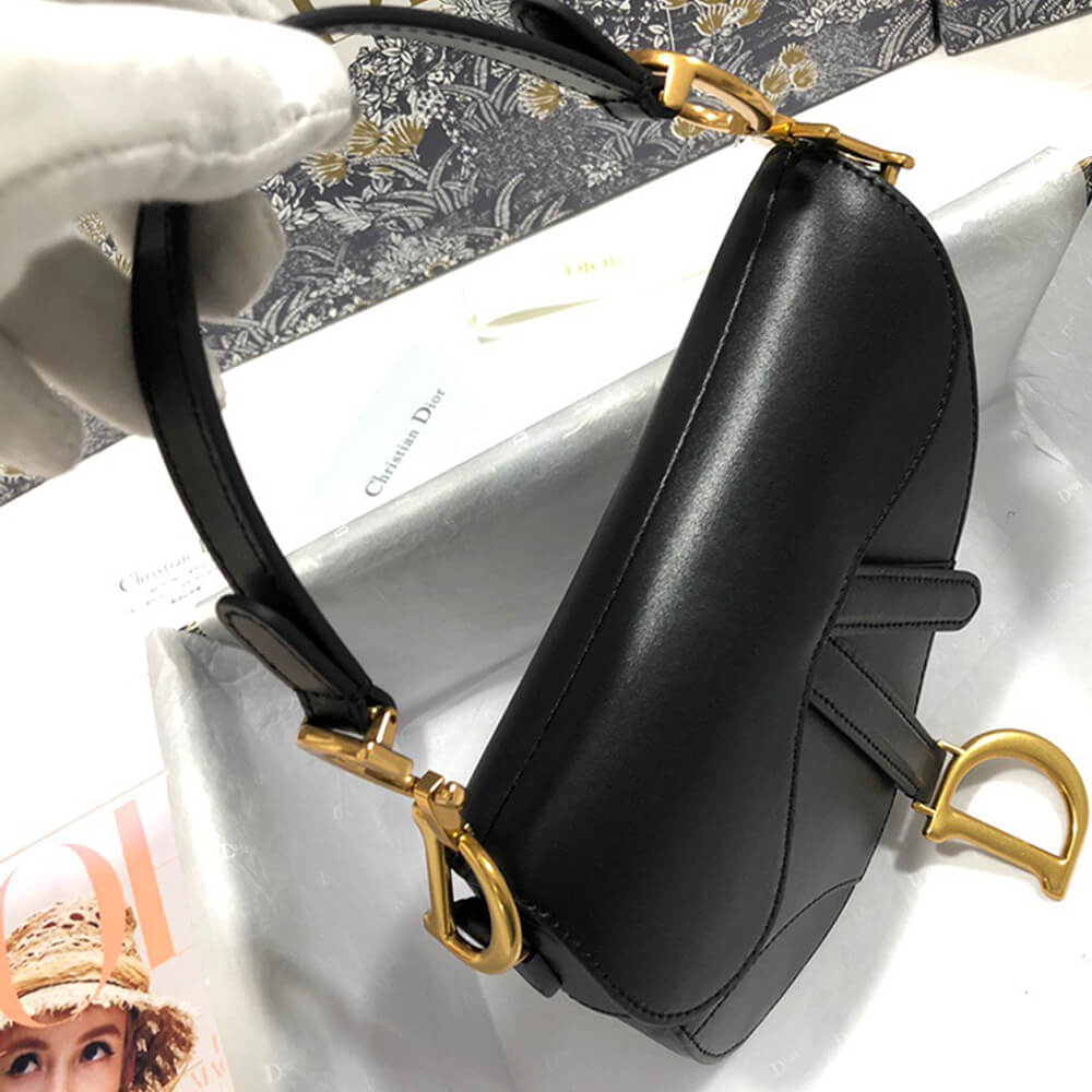 Dior MINI SADDLE BAG - Top Club