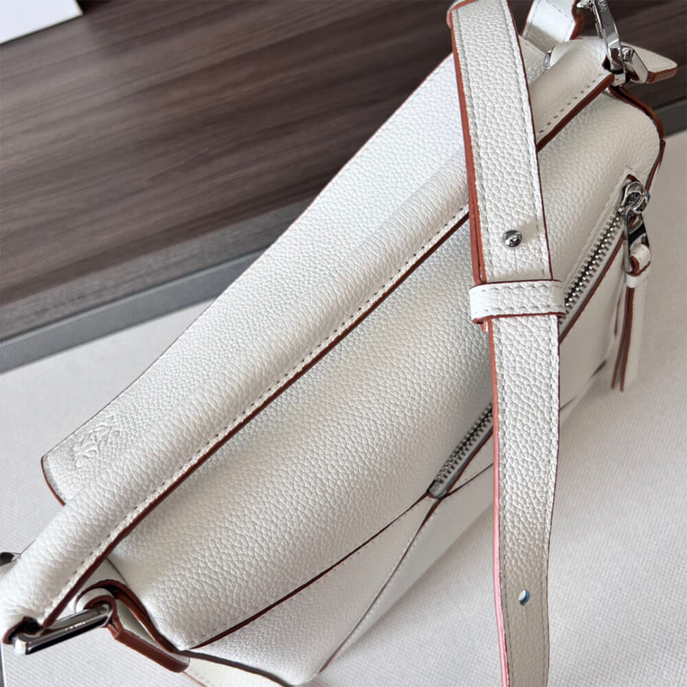 LOEWE Small Puzzle Bag - Top Club