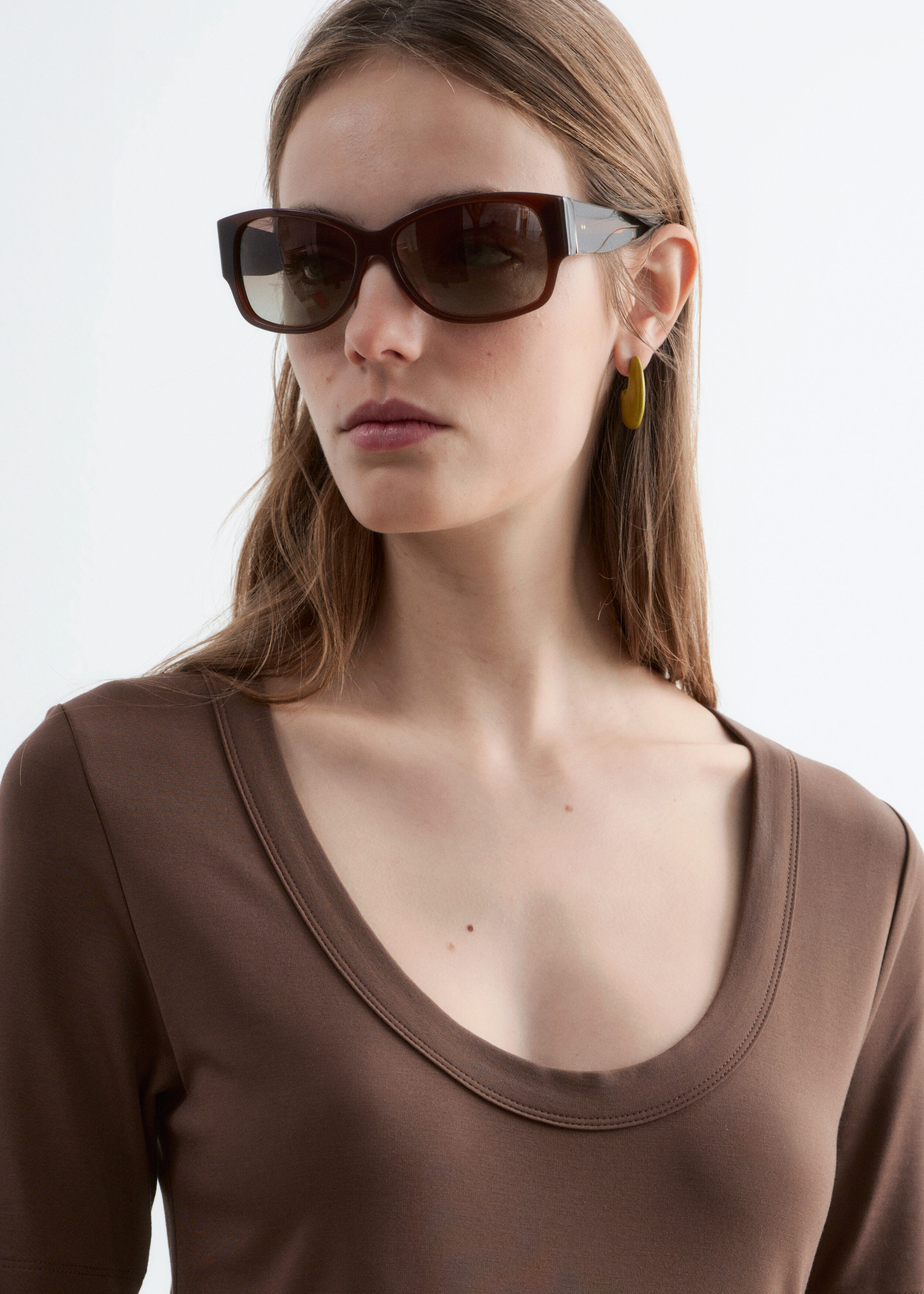 & Other Stories OVAL-FRAME SUNGLASSES