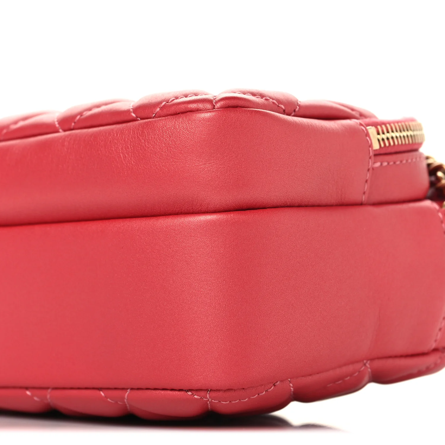 Calfskin Quilted Day Trips Camera Case Pink - Top Club