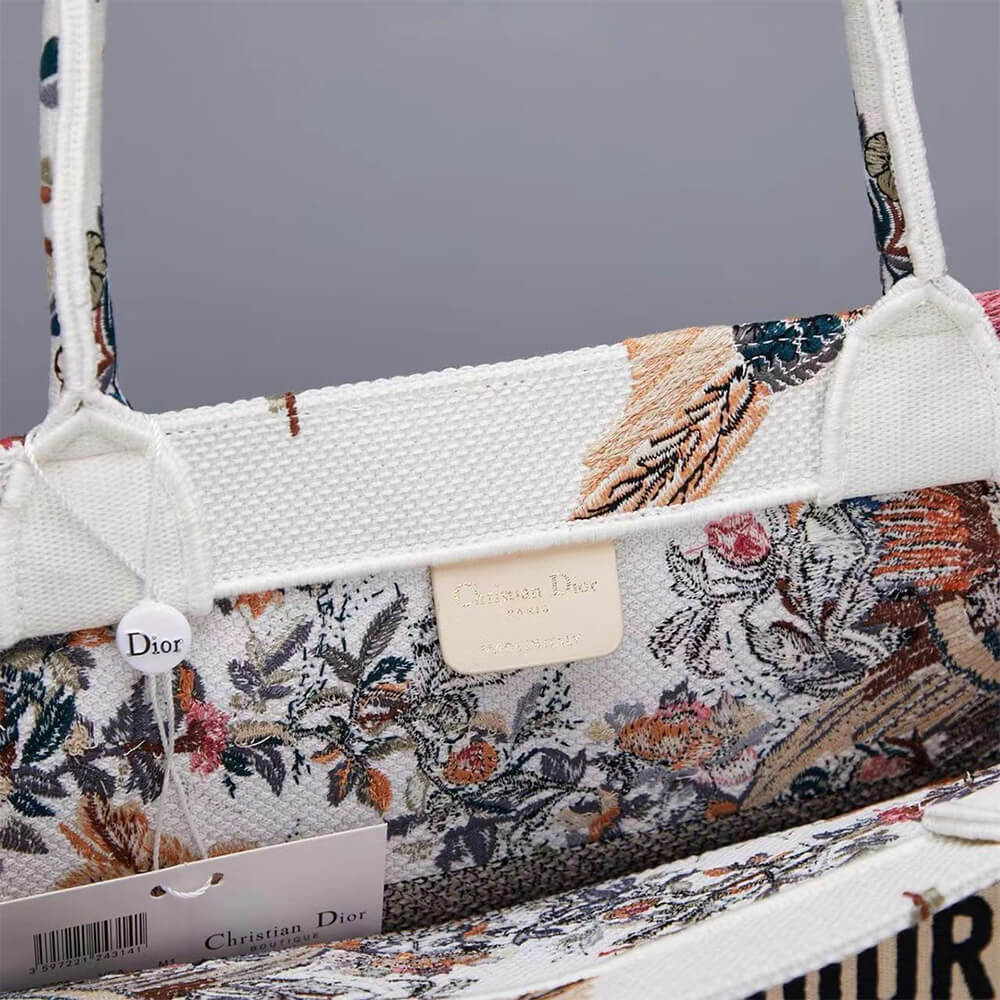 Dior LARGE DIOR BOOK TOTE - Top Club