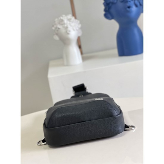 Model: M30443 Size: 20 x 31 x 10 cm - Top Club