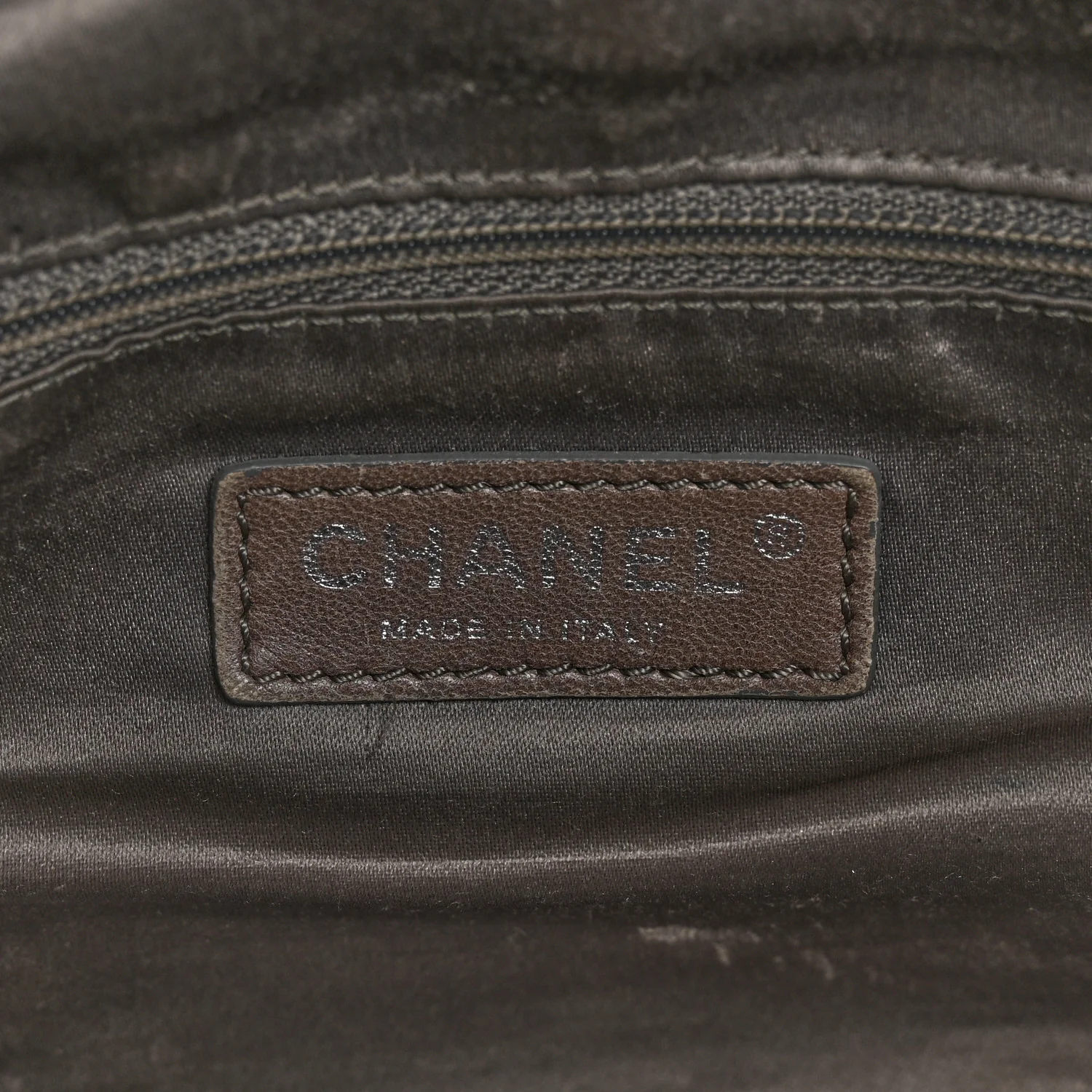 Calfskin Bubble Quilt Bowler Black - Top Club