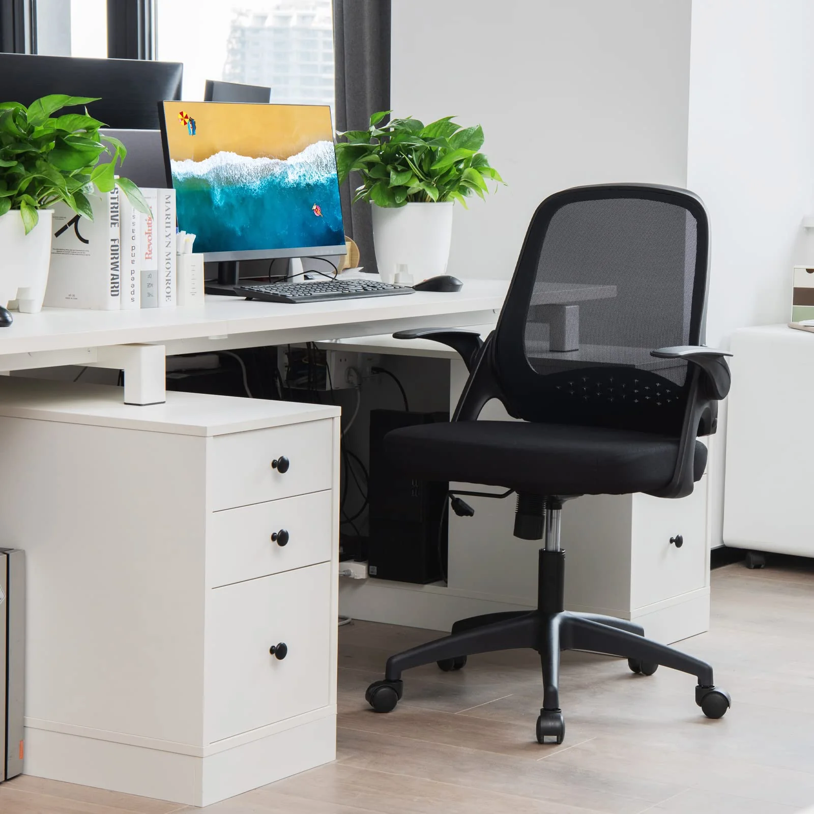 BEFOUNDLOVELY Mid-Back Height Adjustable Swivel Mesh Office Chair with Flip-up Armrests, Lumbar Support