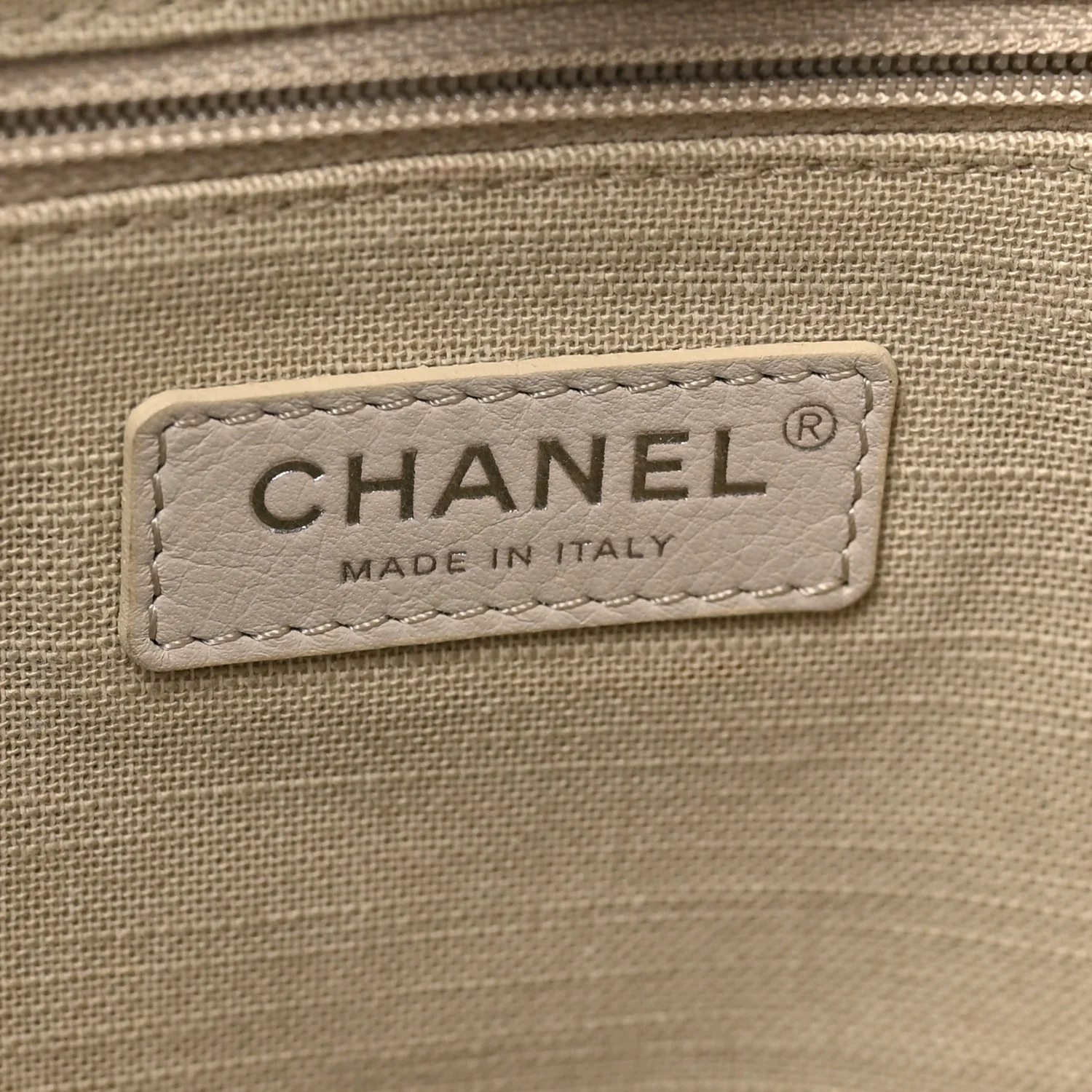Mixed Fibers Small Deauville Tote Light Grey - Top Club