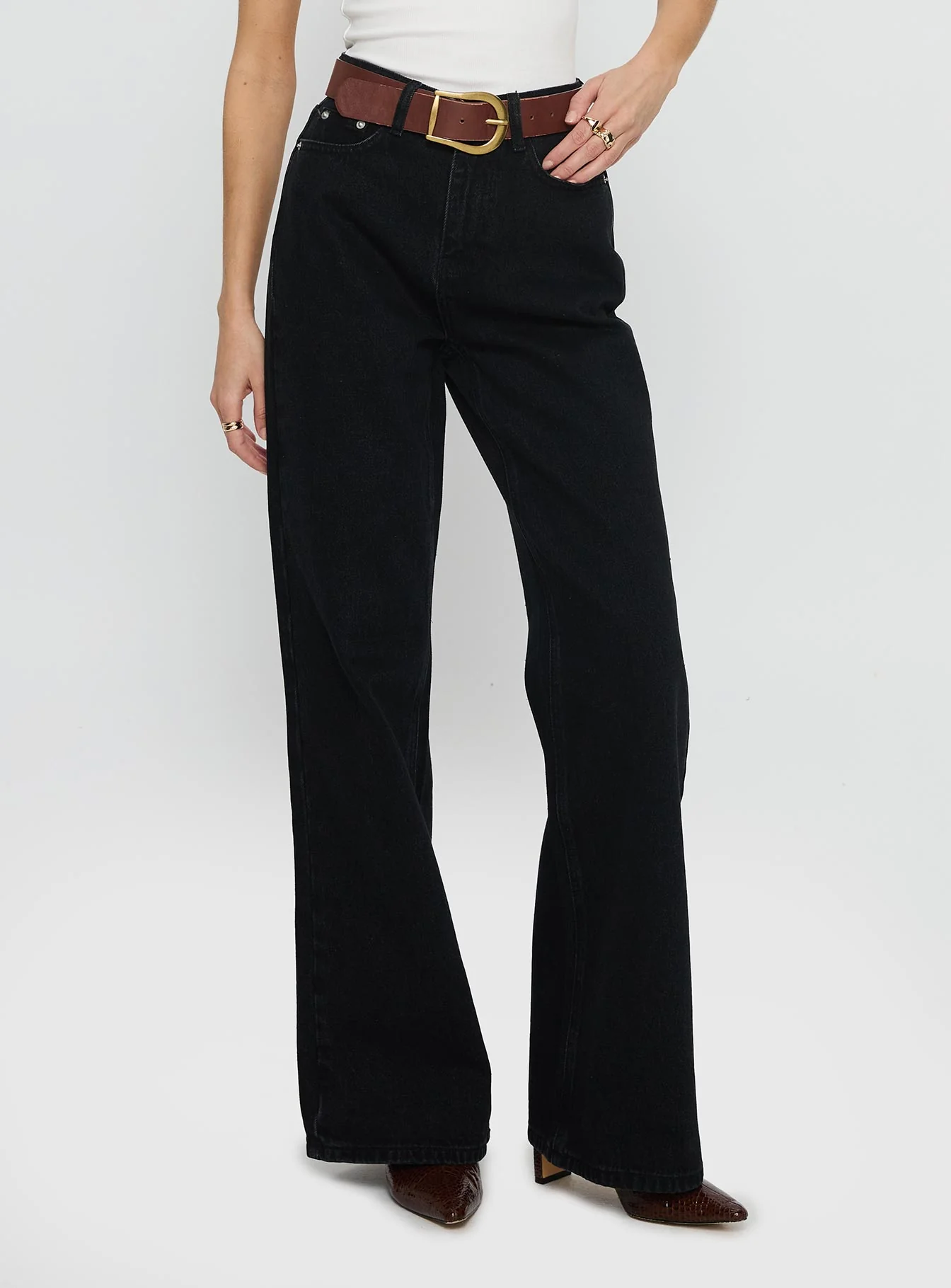 Maple Mid Rise Flare Washed Black