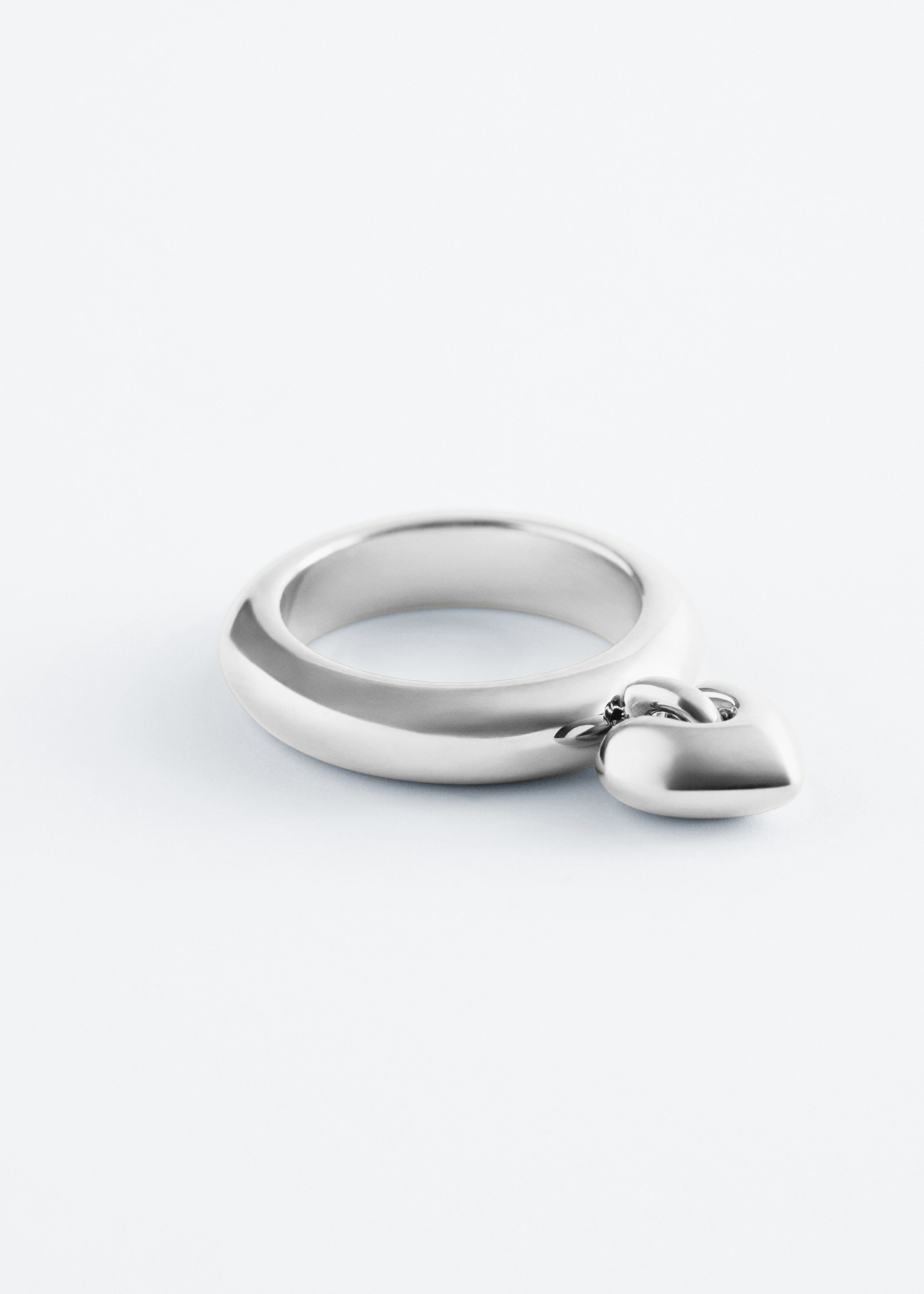 & Other Stories HEART PENDANT RING