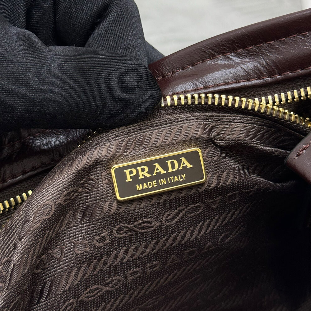 Prada Bonnie small leather shoulder bag(HIGH-END GRADE) - Top Club