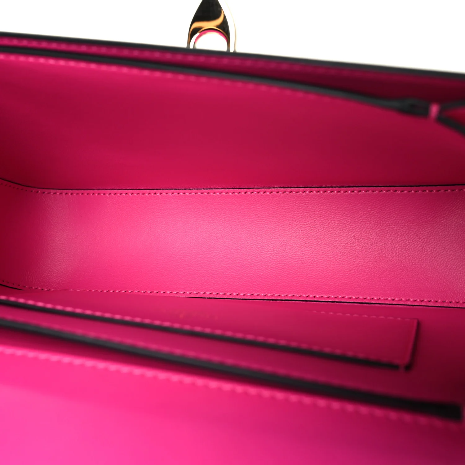 Smooth Calfskin Enamel Tonal Rockstud23 Shoulder Bag Pink PP - Top Club