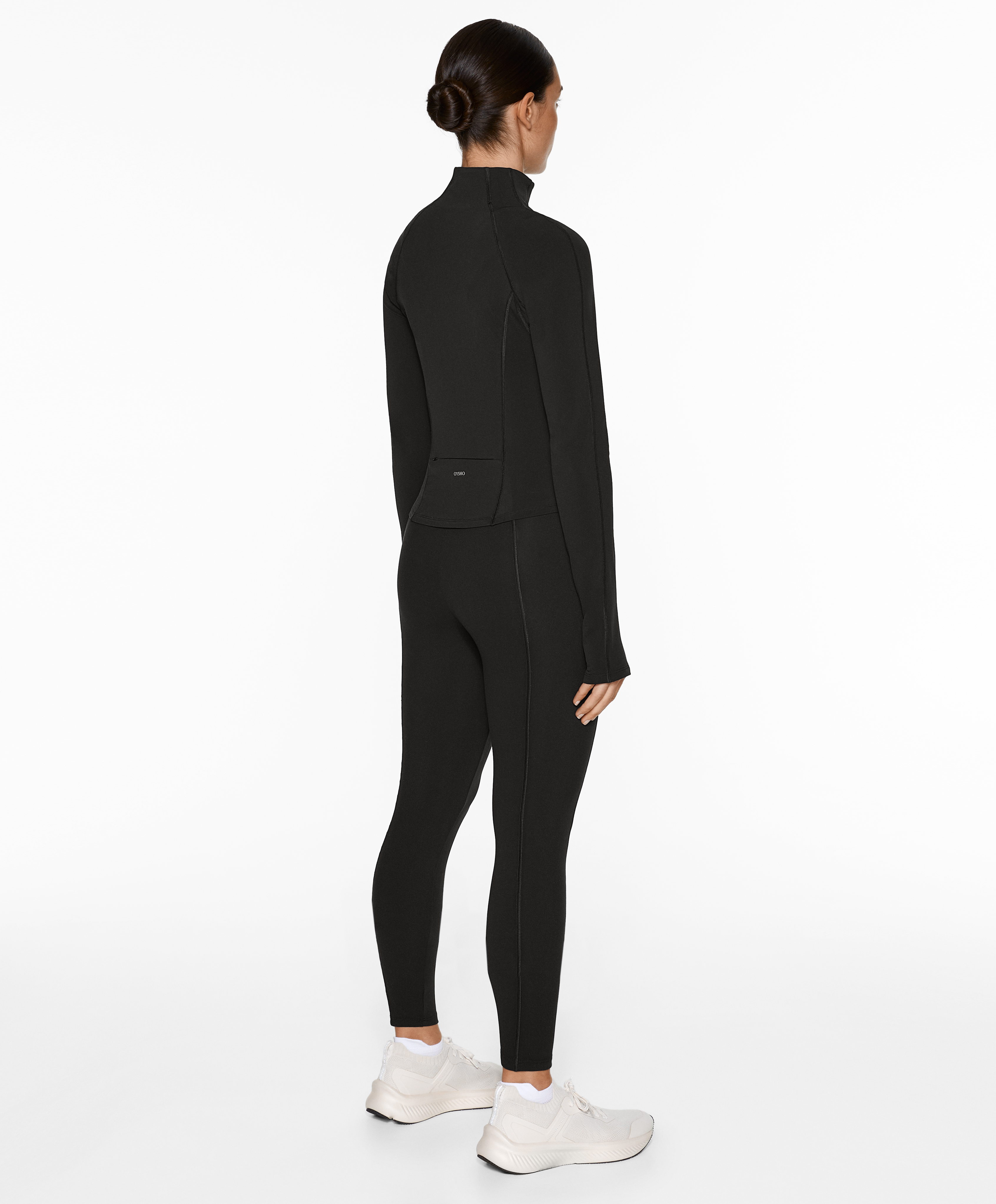 OYSHO Light warmth running technical jacket with seams