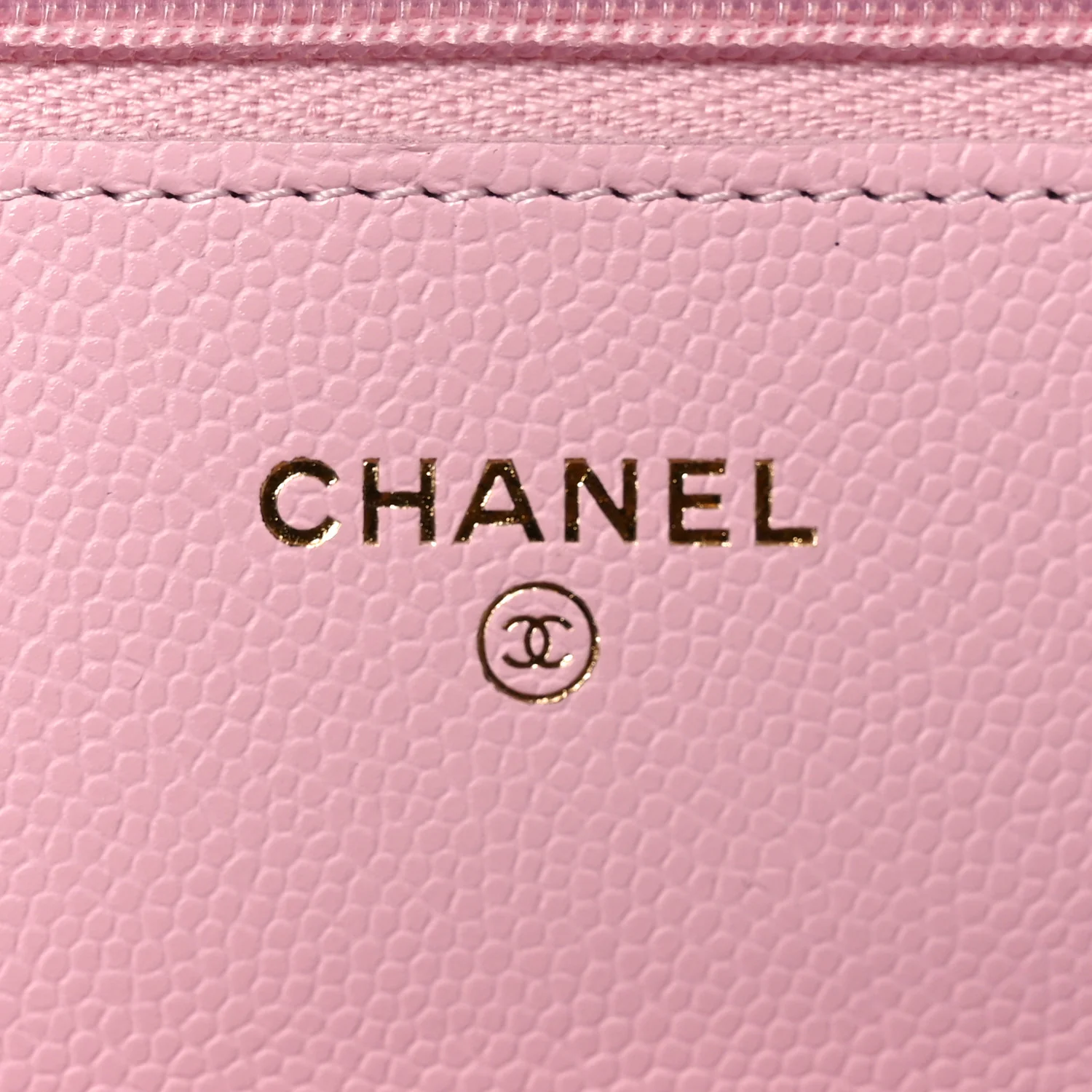 Caviar Quilted Textured CC Wallet on Chain WOC Light Pink - Top Club