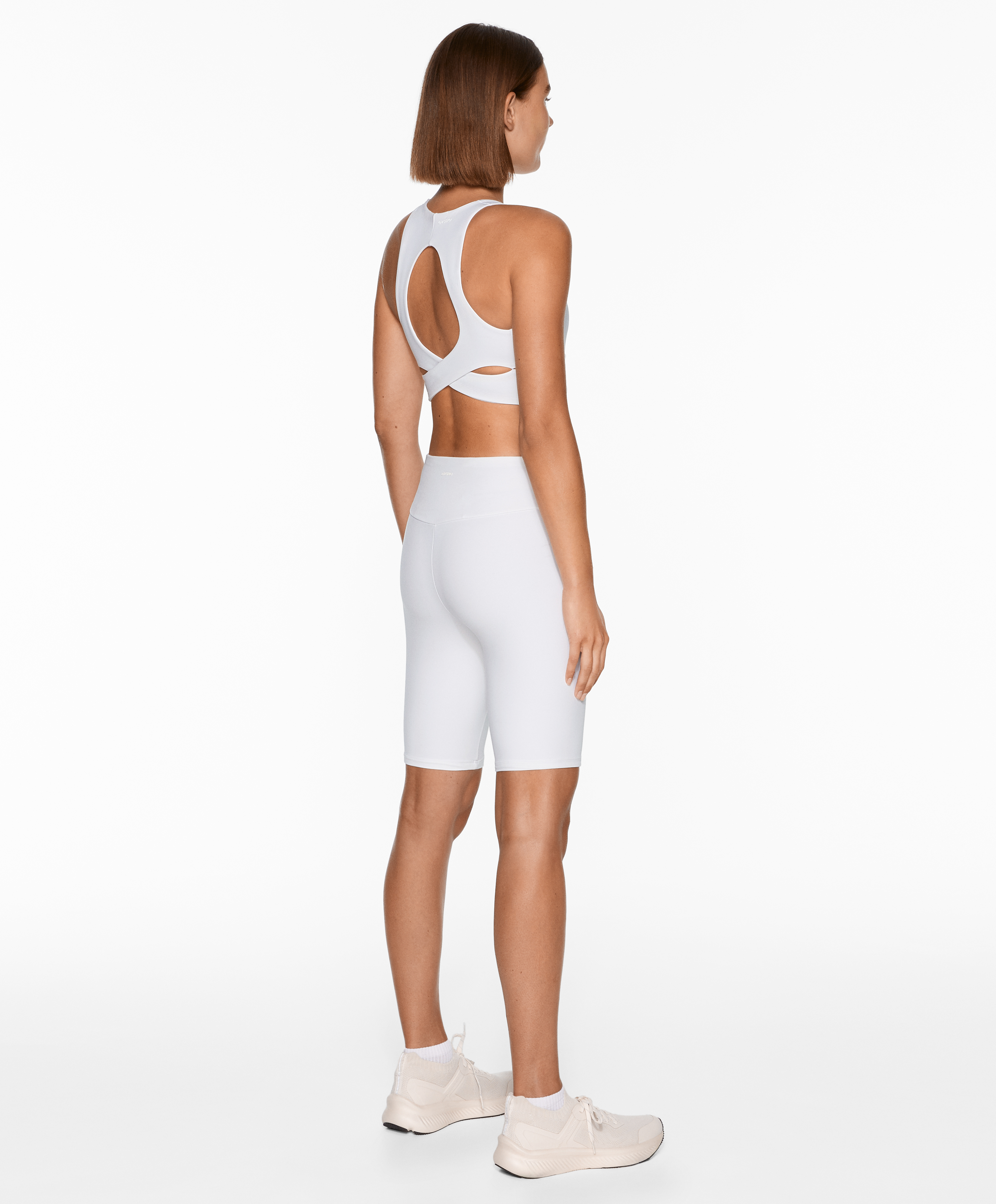 OYSHO Medium-support comfortlux open-back sports bra with cups
