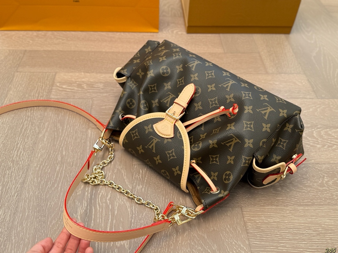 Louis new arrival vintage chain bag size: 31*22 cm - Top Club