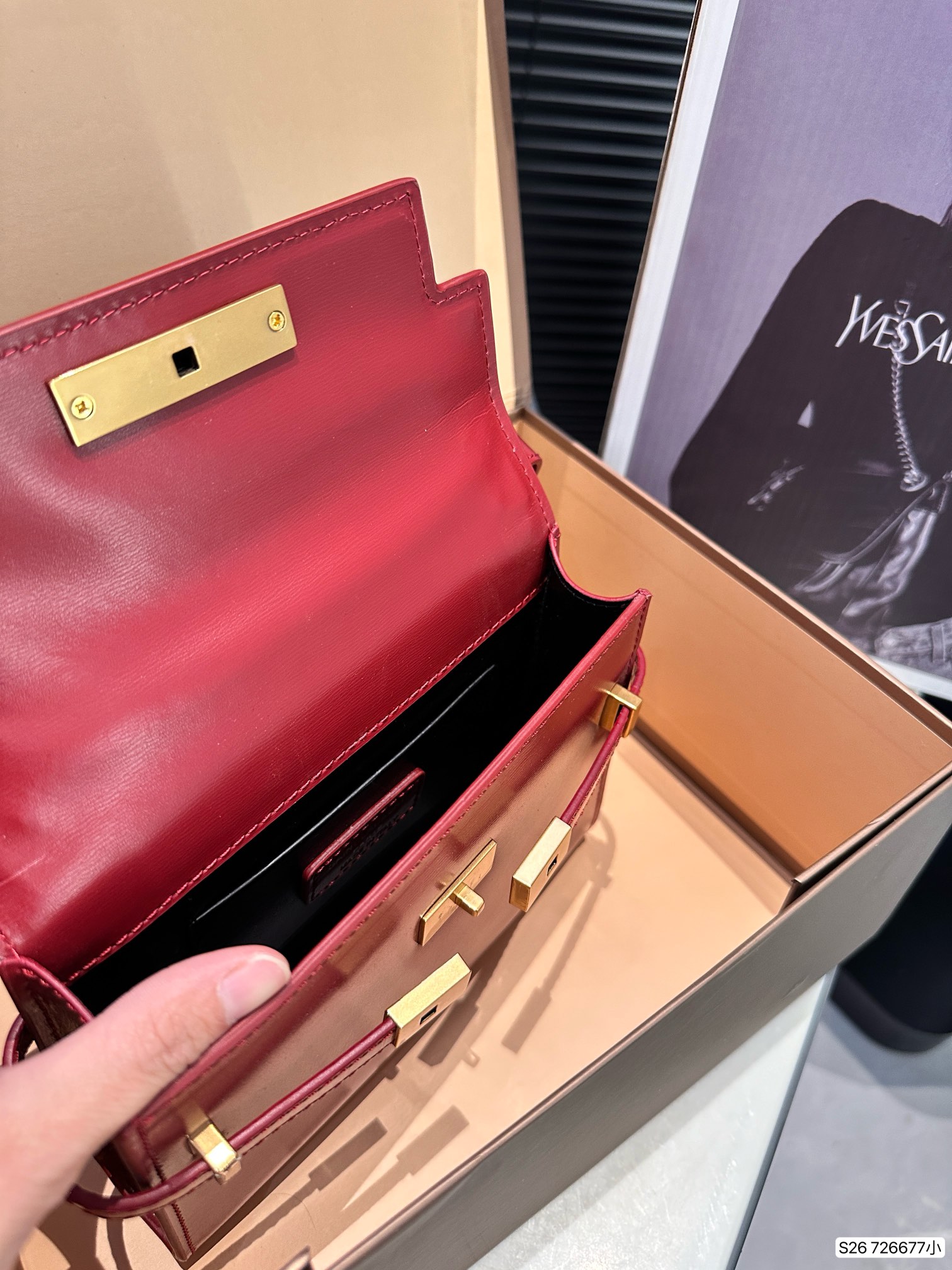 Y new arrival Manhattan bag smooth leather small size: 19 *14 cm - Top Club