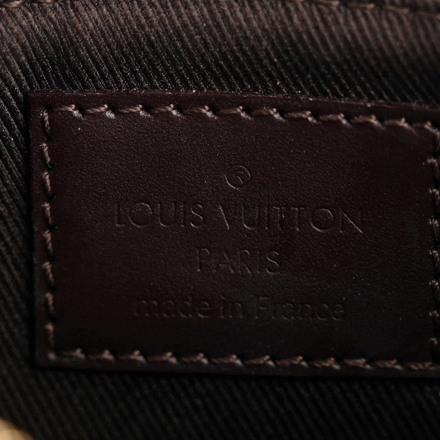 Vernis Monogram Mini Pochette Accessories Amarante - Top Club