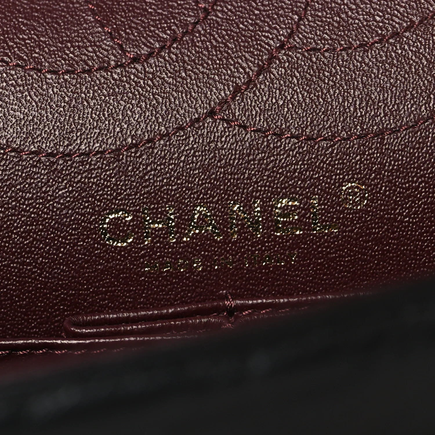 Aged Calfskin Chevron Quilted 2.55 Reissue 226 Flap  Black - Top Club