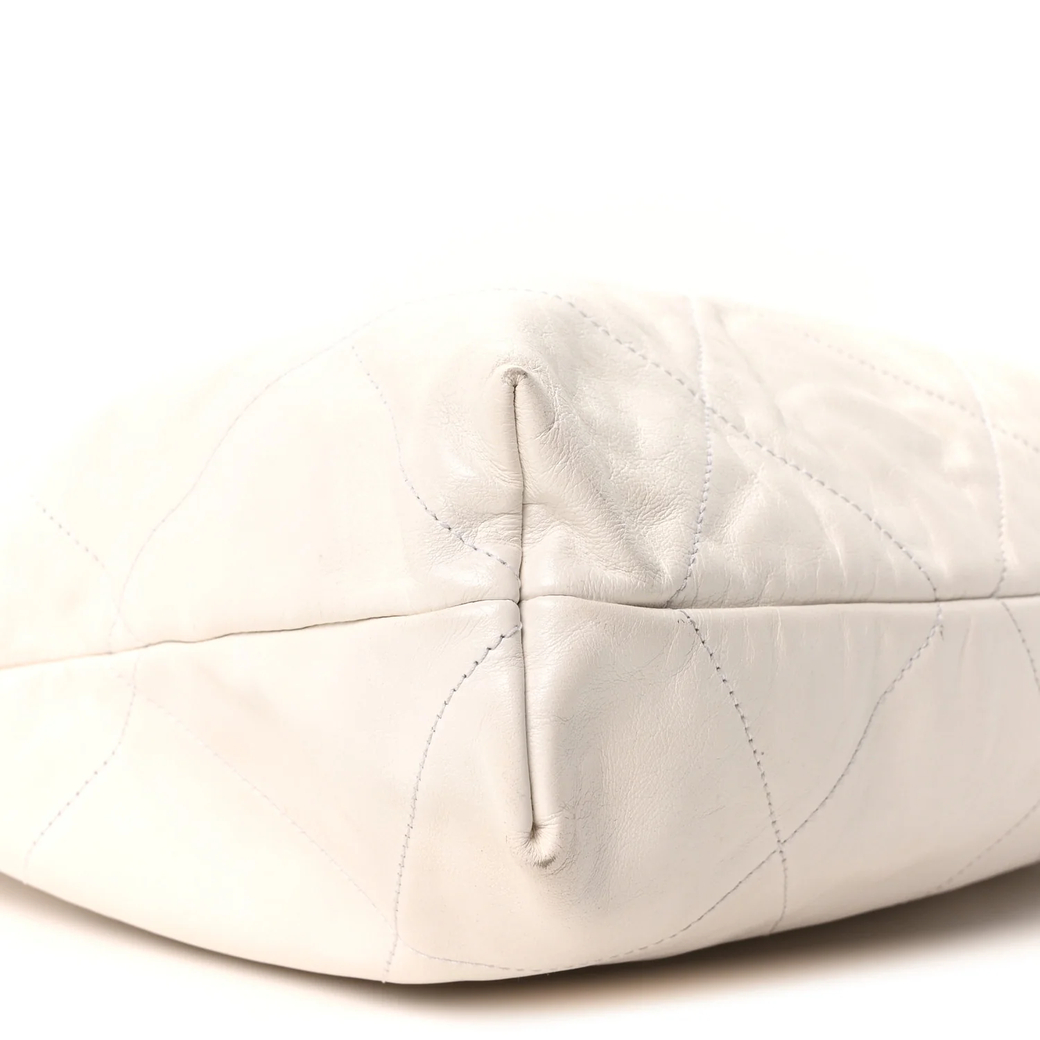 Shiny Calfskin Quilted Chanel 22 White - Top Club