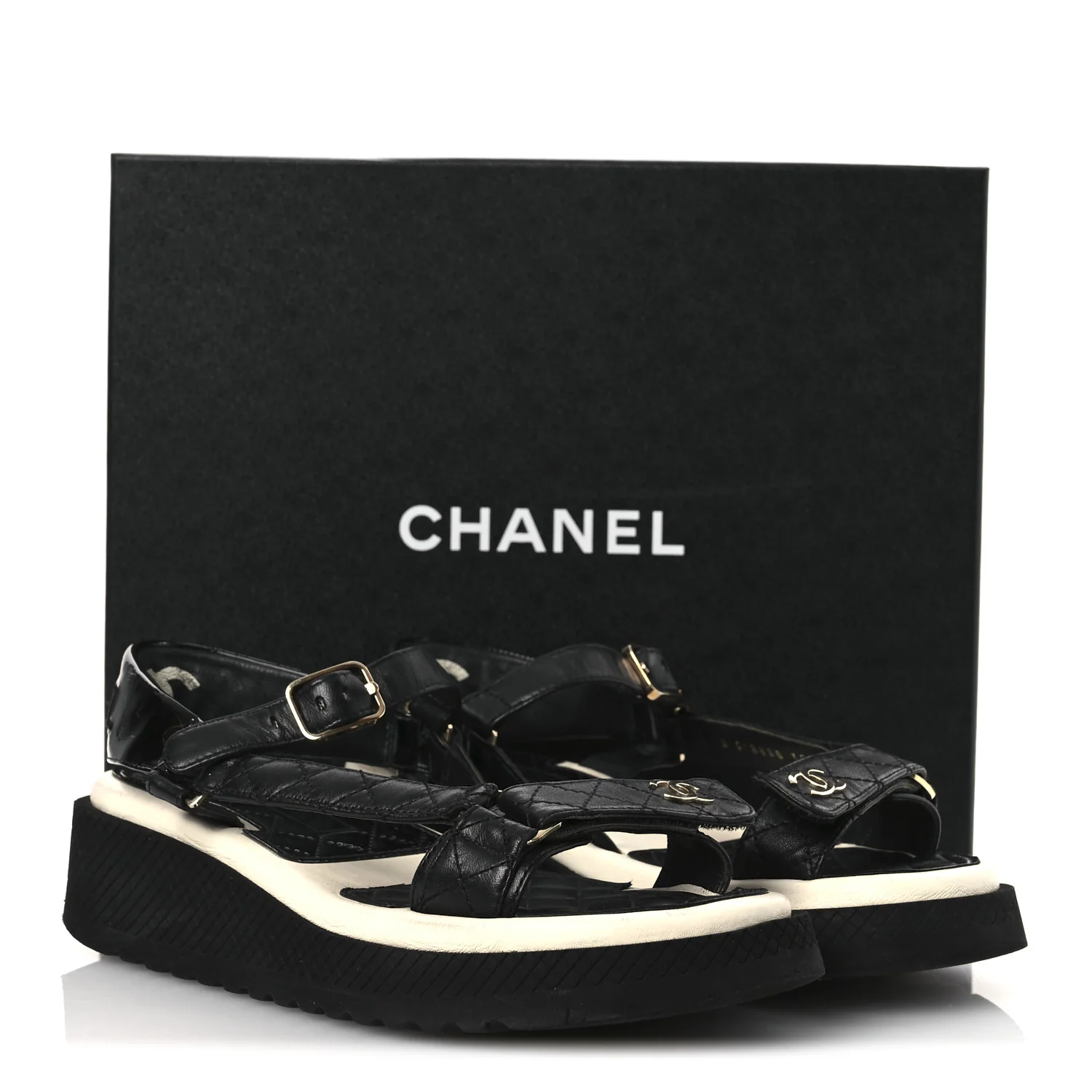 Lambskin Patent Logo Platform Sandals 39 Black - Top Club