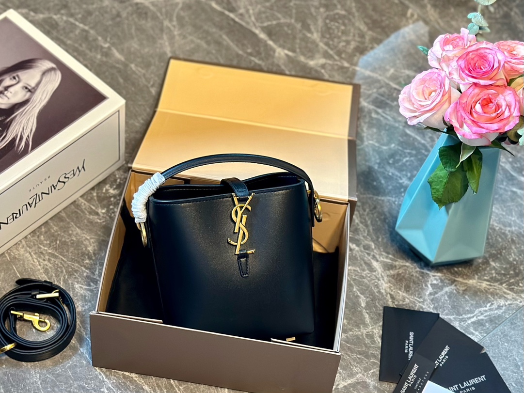 Y Le 37 Bucket MINI BAG SIZE: 13*15cm - Top Club
