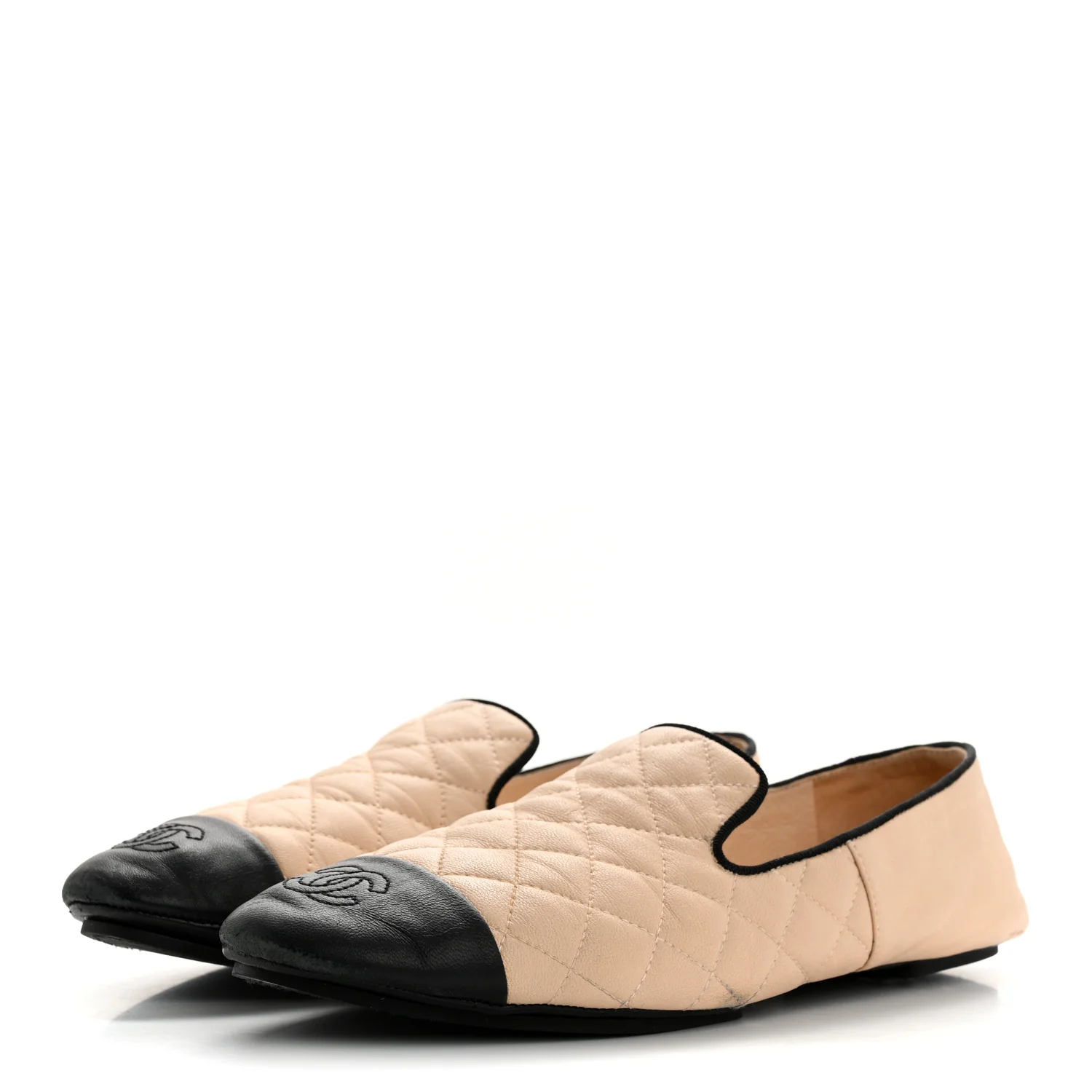 Lambskin Quilted Cap Toe Slipper With Pouch 39 Beige Black - Top Club