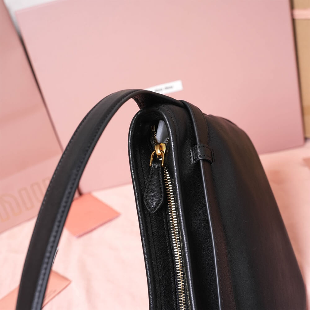 MIUMIU Regular Aventure nappa leather bag(HIGH-END GRADE) - Top Club