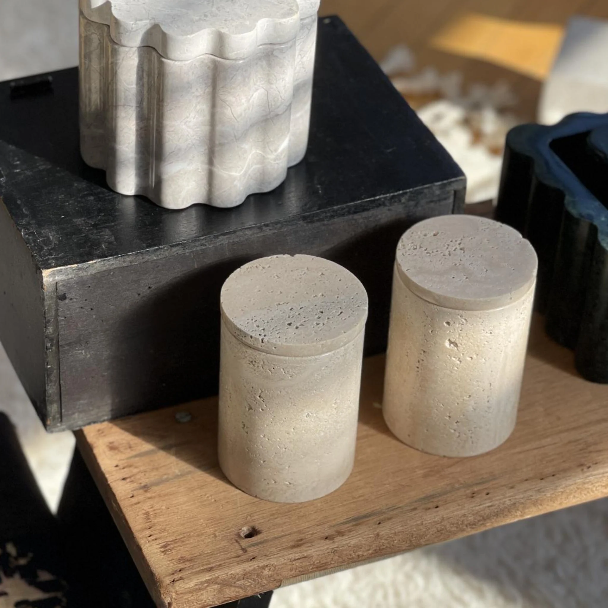 Jar Duo in Travertine