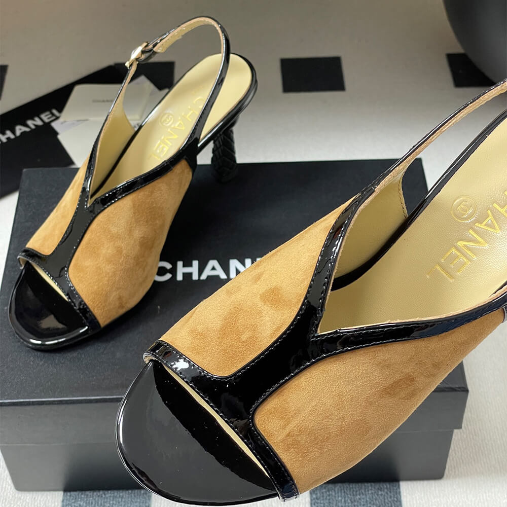 CHANEL Sandals - Top Club