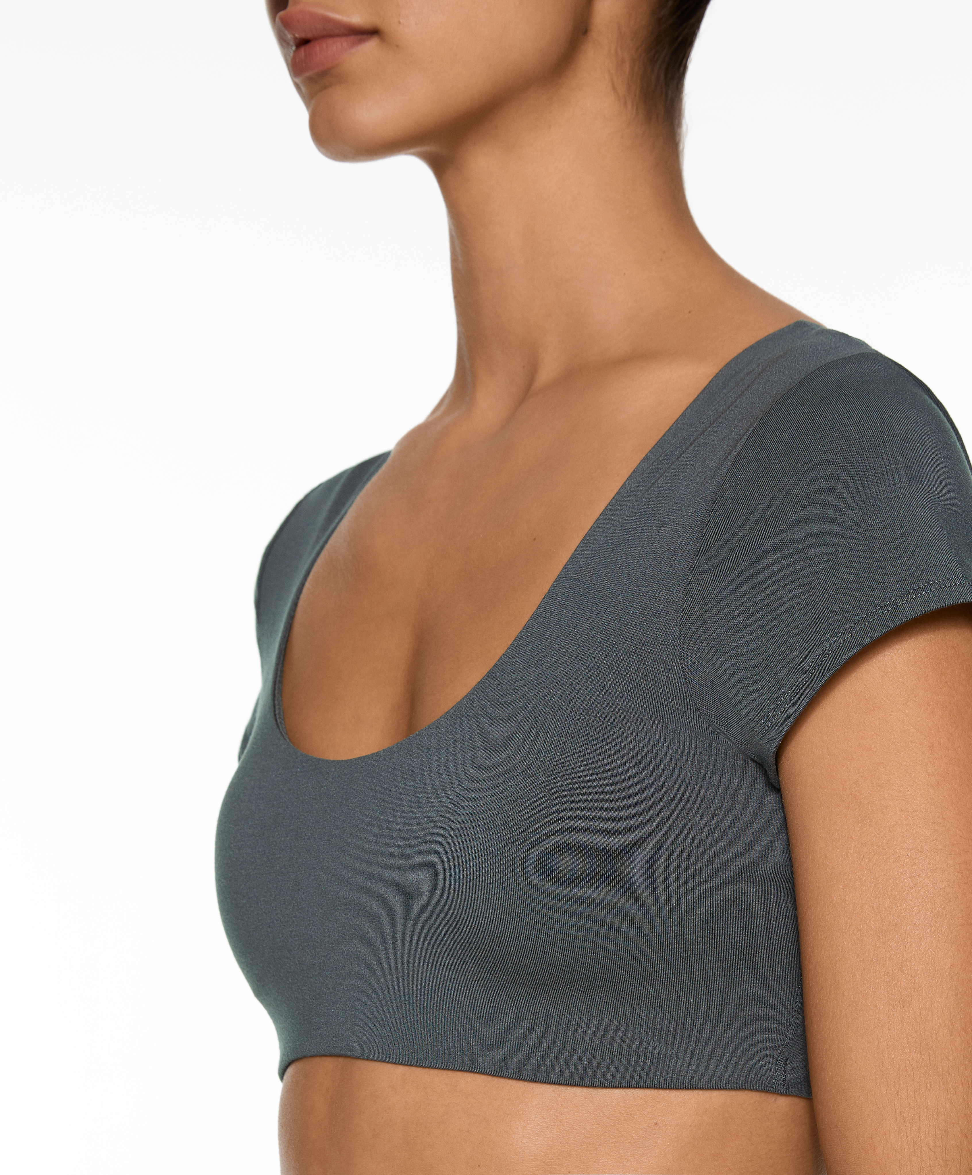 OYSHO Short-sleeved bra top with modal