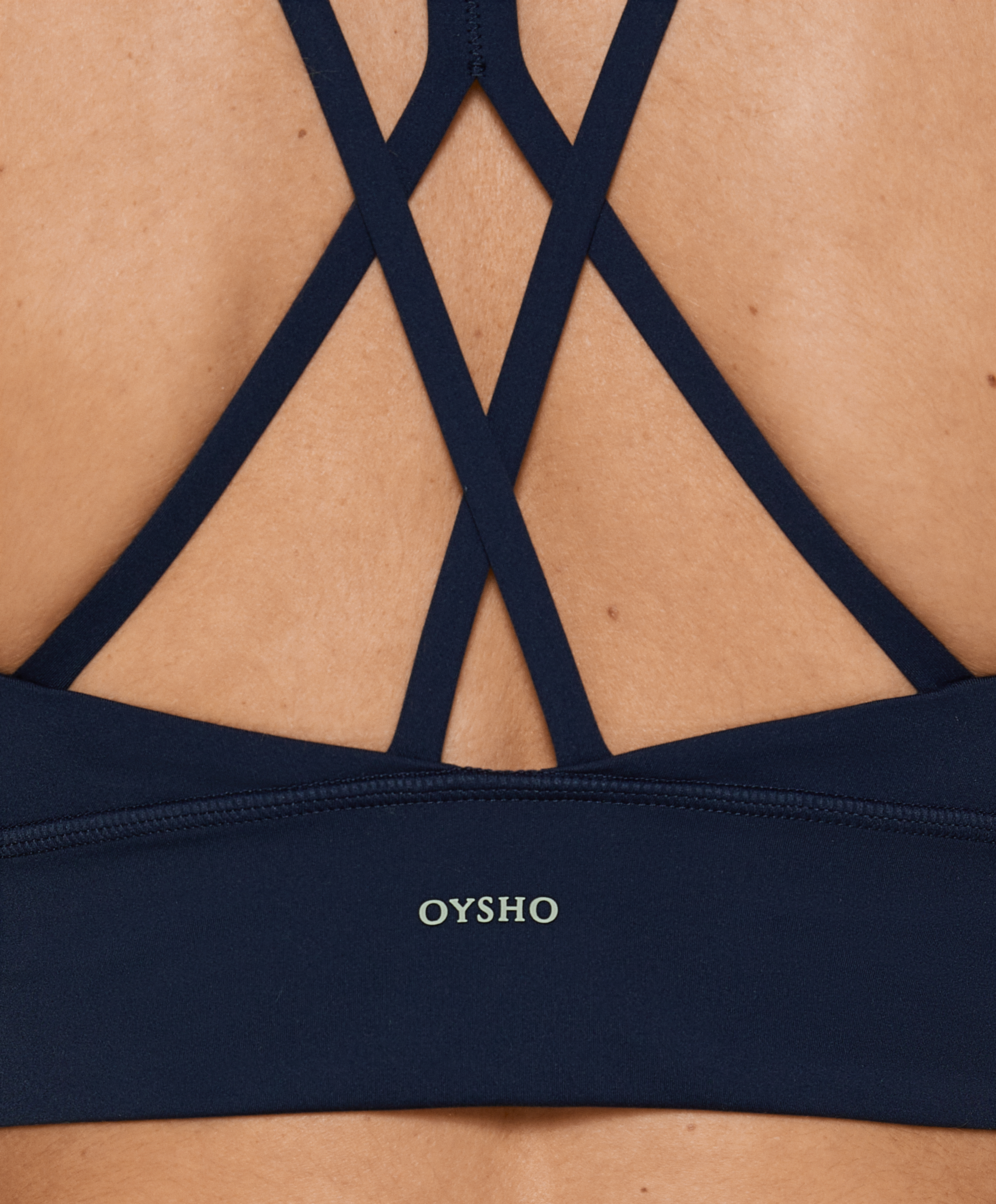 OYSHO Medium-support comfortlux sports bra with cups