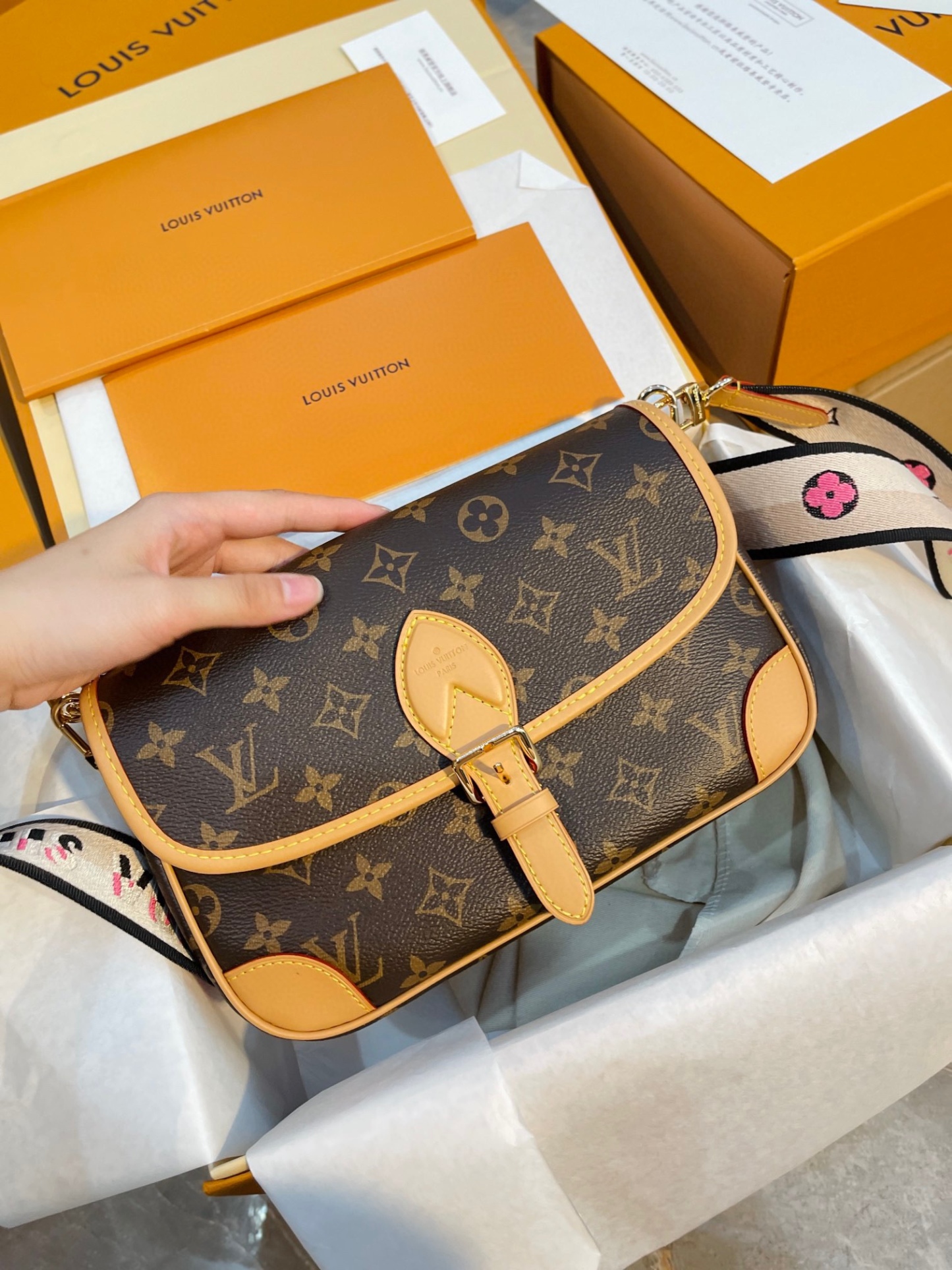 Louis new arrival bag size: 24cm - Top Club