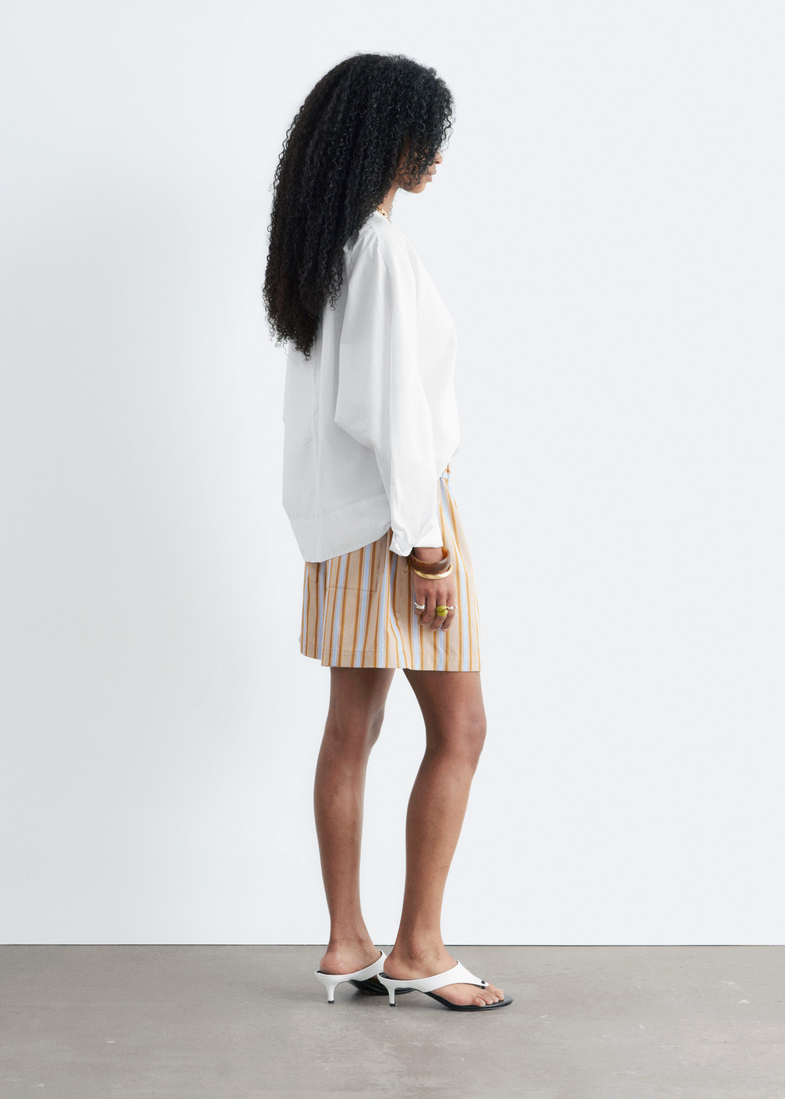& Other Stories SCULPTURAL COTTON V-NECK BLOUSE