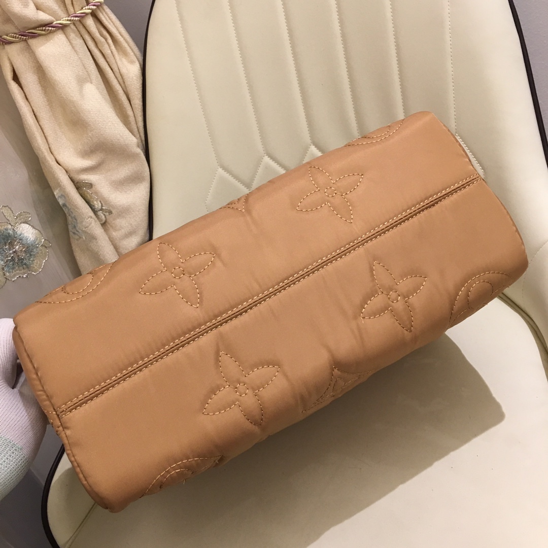 Louis new arrival winter onthego bag - Top Club