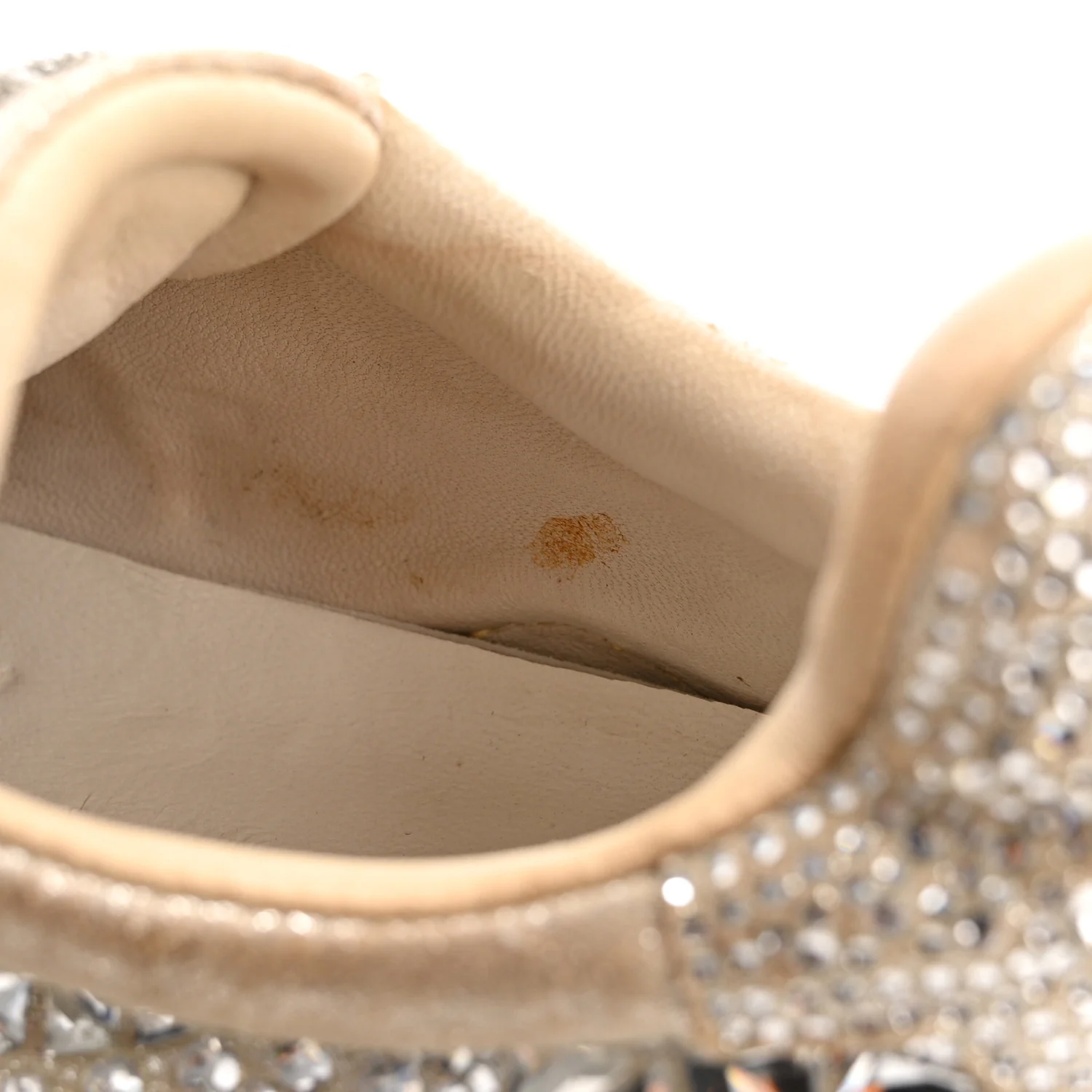 Crystal Womens Diamond F Low Top Sneaker 37 - Top Club