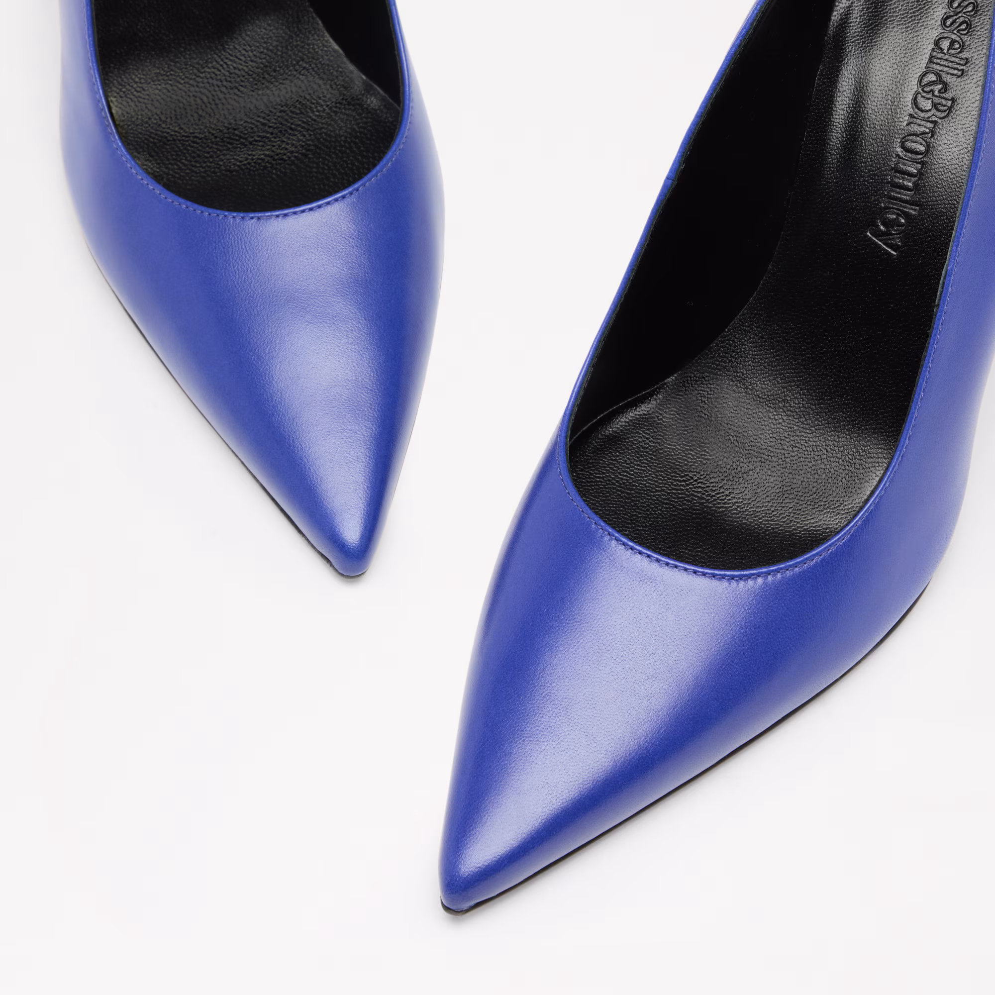 Hillcliffe Court HighHigh Heeled Court