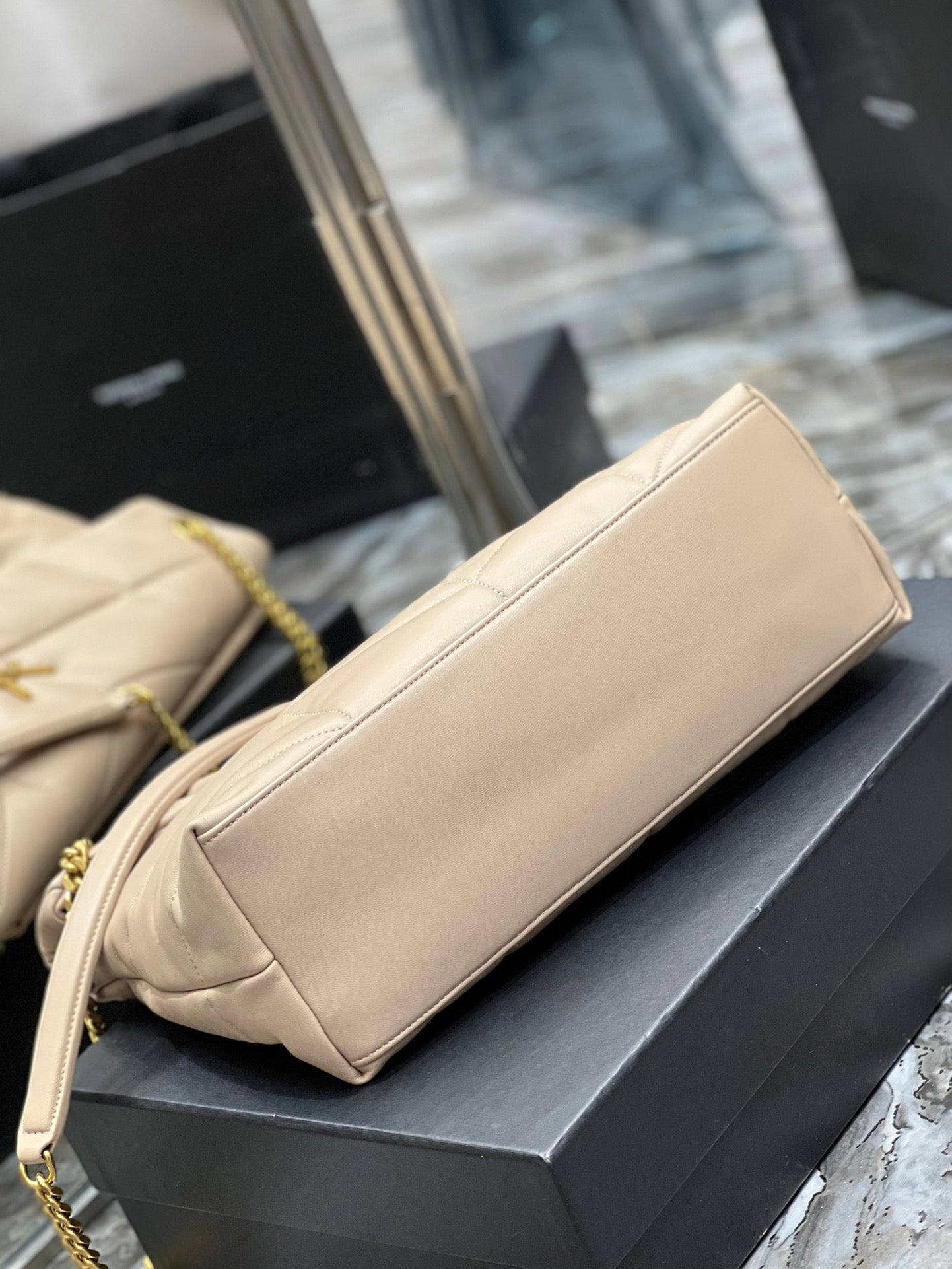 Y PUFFER MEDIUM BAG IN QUILTED LAMBSKIN - Top Club
