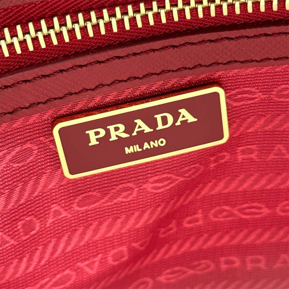 Prada Small Prada Galleria Saffiano leather bag(HIGH-END GRADE) - Top Club