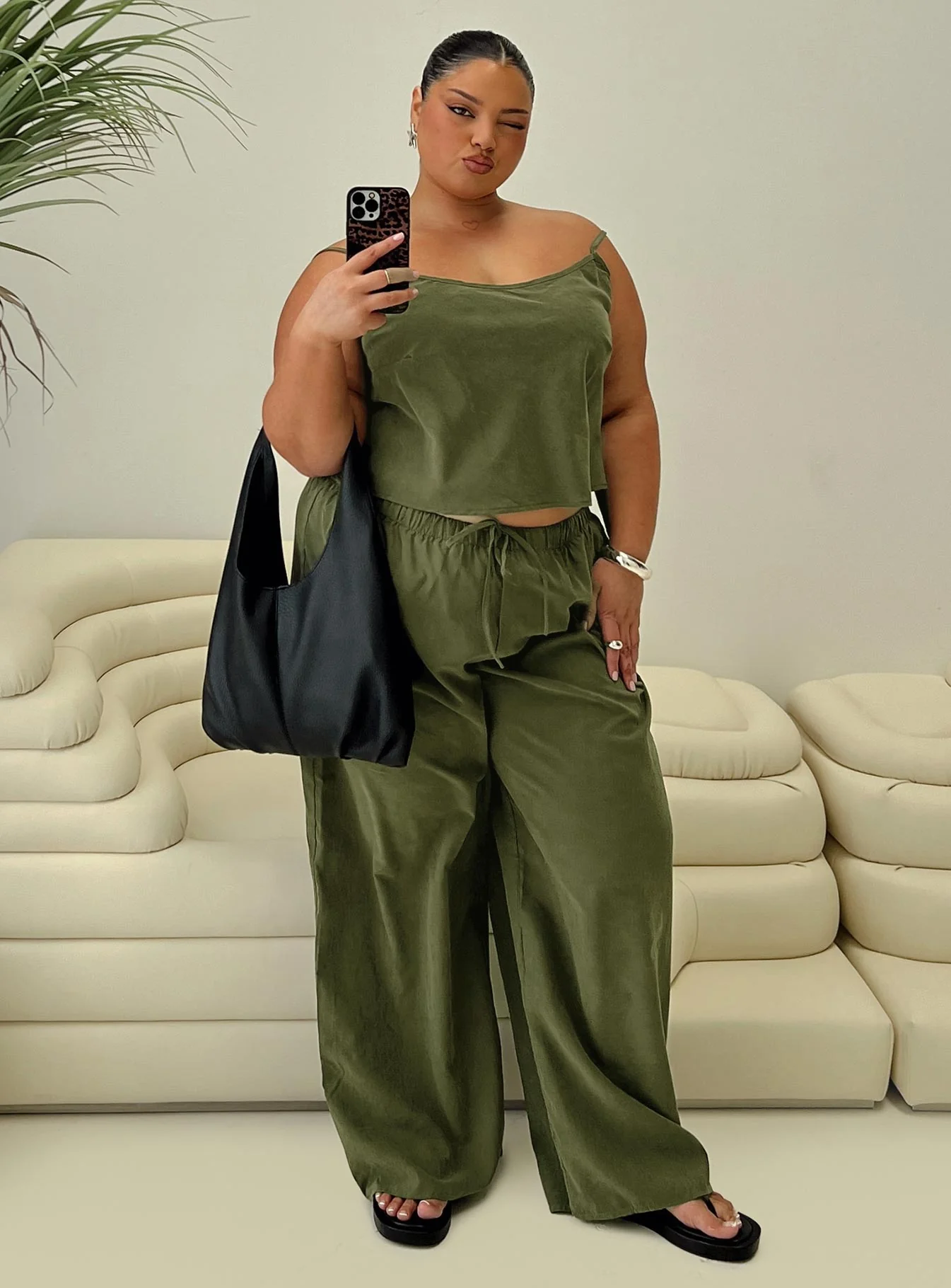 Paigey Set Khaki Curve