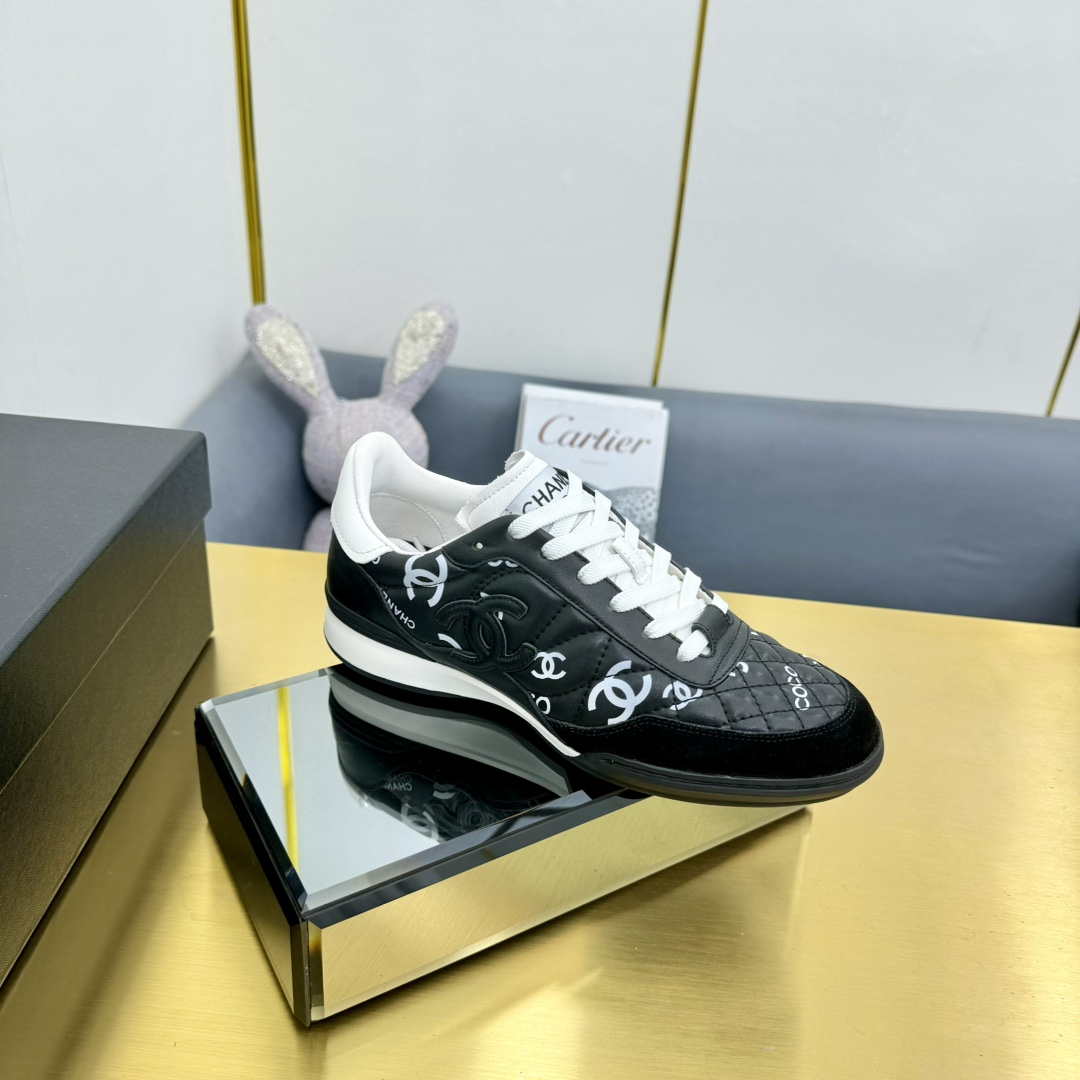 Chanel G45839 Women 24B Trainers Shiny Calfskin Calfskin   Suede Calfskin C91261 - Sneaker Replica Workshop