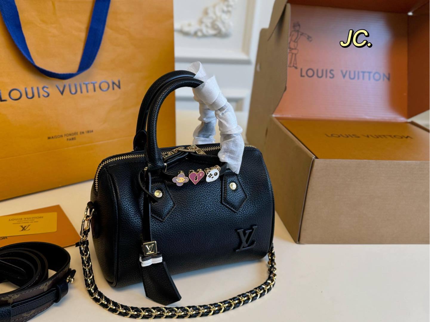 Louis new arrival speedy bag size: 20*15 cm - Top Club