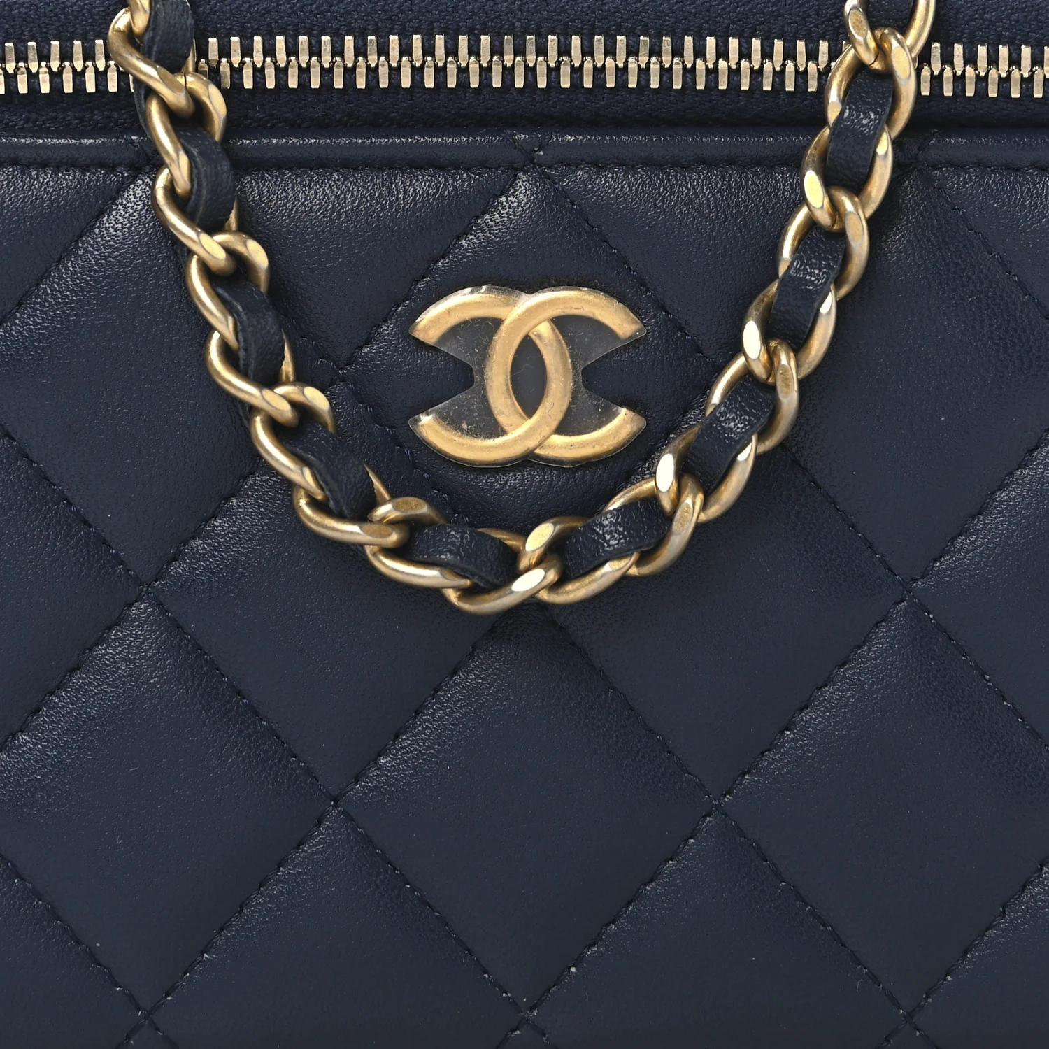 Lambskin Quilted Metal Small Top Handle Vanity Case With Chain Blue - Top Club