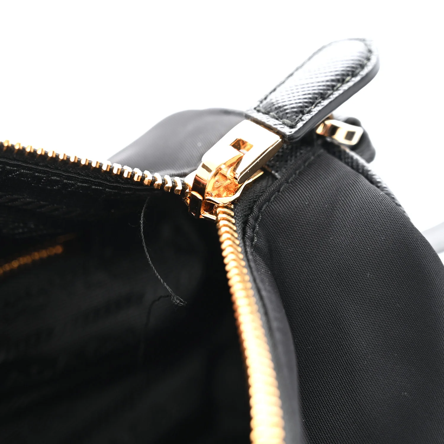 Re-Nylon Pouch Black - Top Club