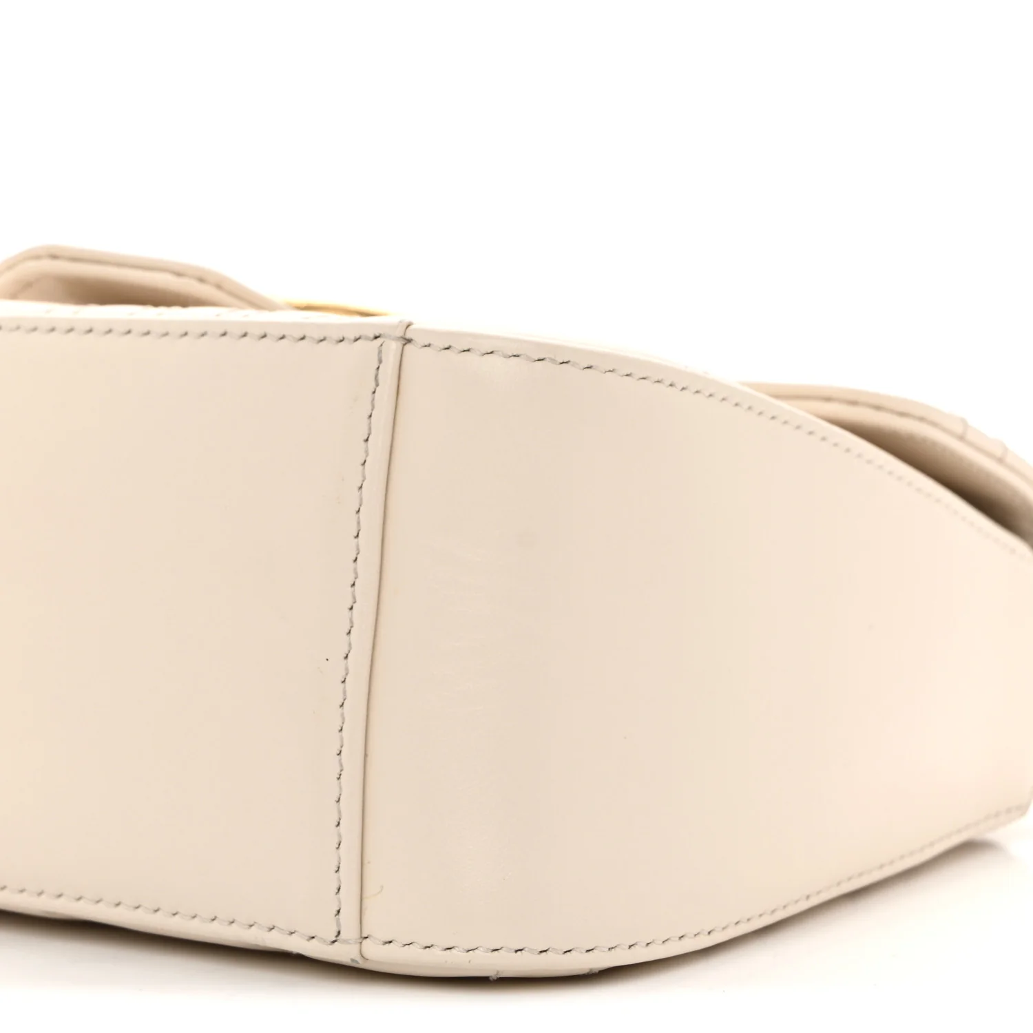 Calfskin Matelasse Mini GG Marmont Top Handle Shoulder Bag White - Top Club