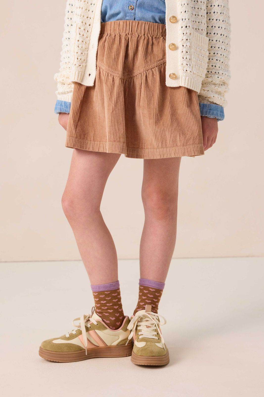 Bruine sokken met hartjes