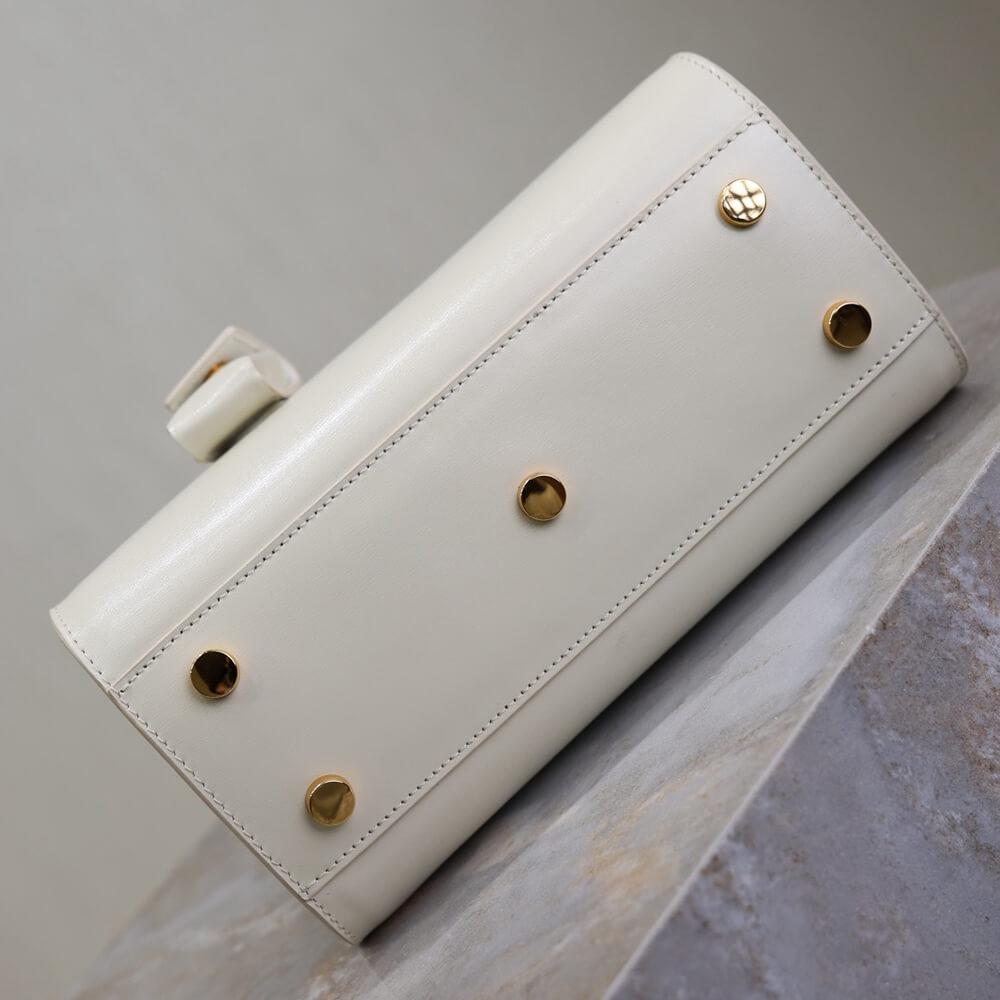 YSL SAC DE JOUR IN SMOOTH LEATHER   NANO(HIGH-END GRADE) - Top Club