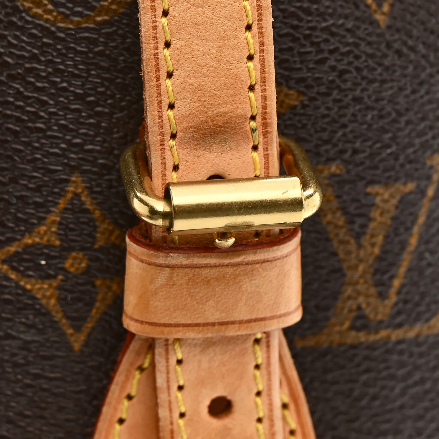 Monogram Petit Bucket 23 - Top Club