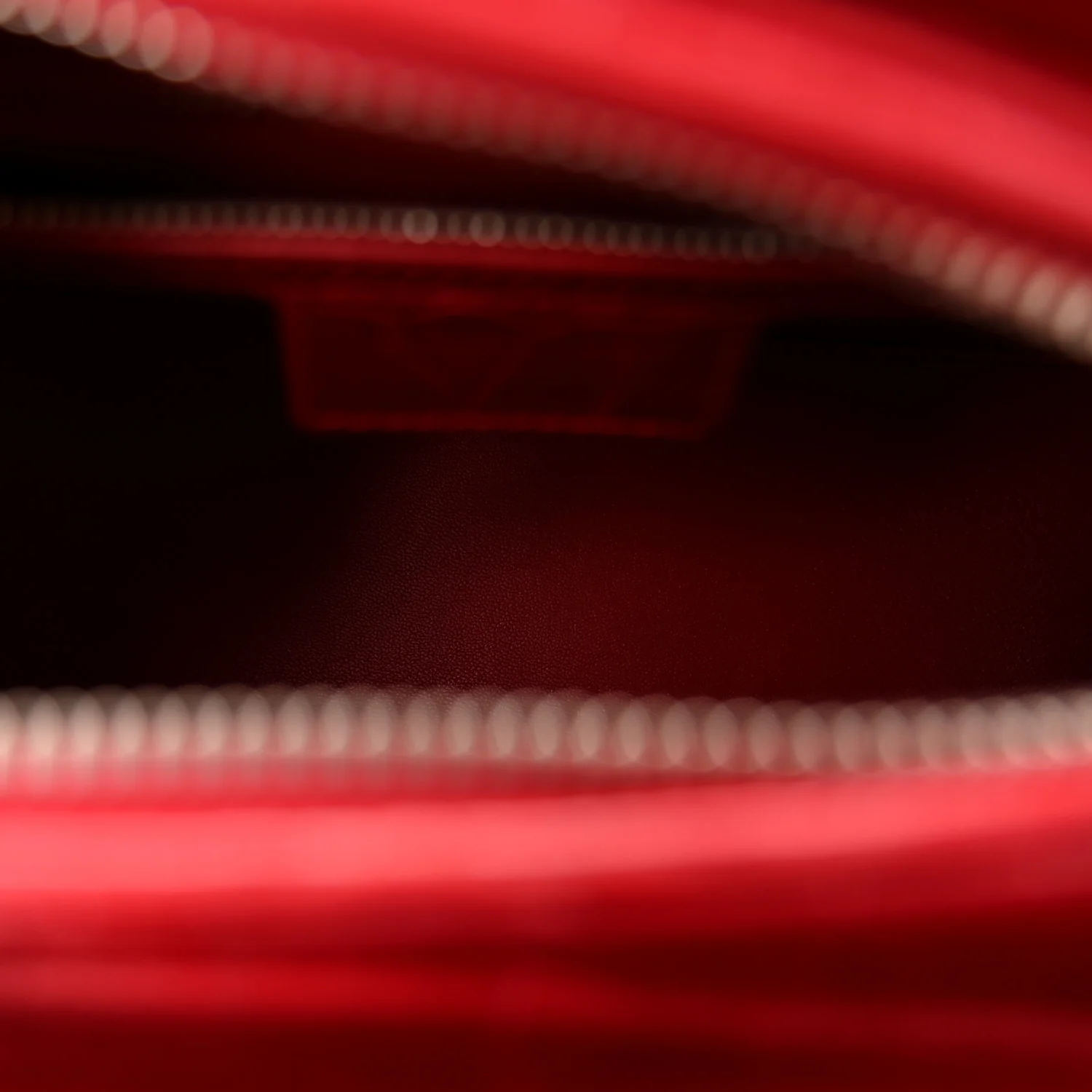 Alligator Medium Lady Dior Red - Top Club