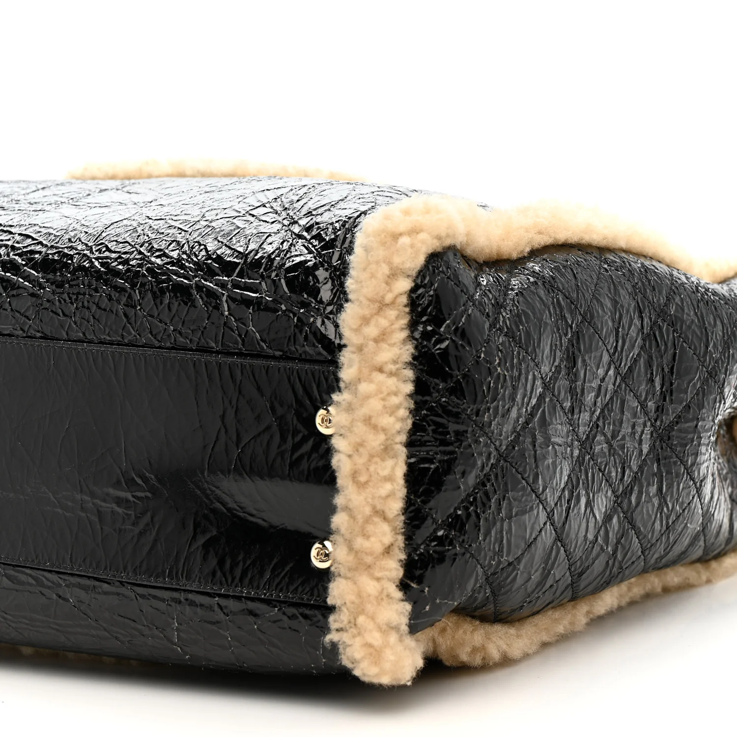 Shiny Crumpled Sheepskin Shearling CC Mania Tote Bag Black Beige - Top Club